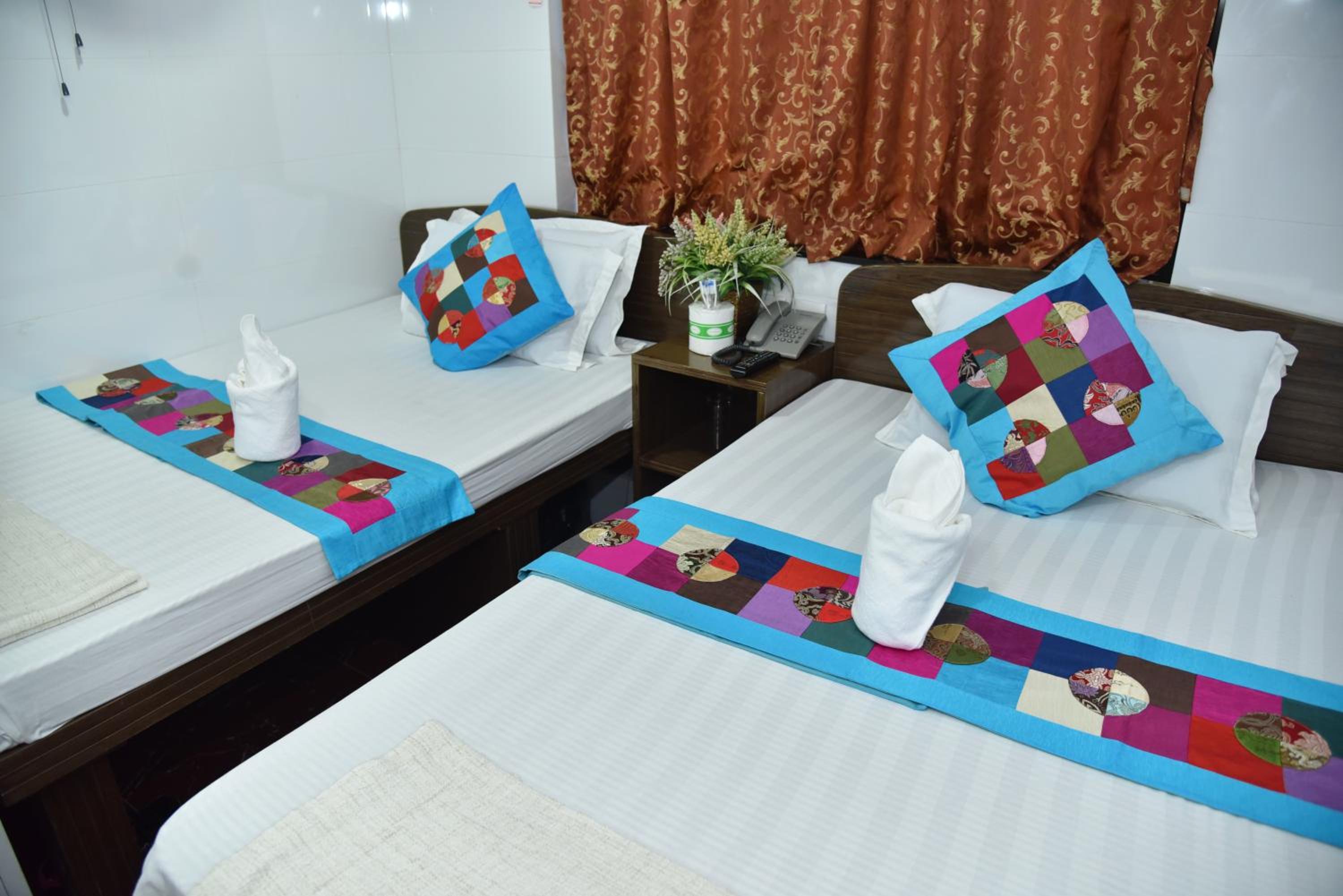 Traveller's Hostel