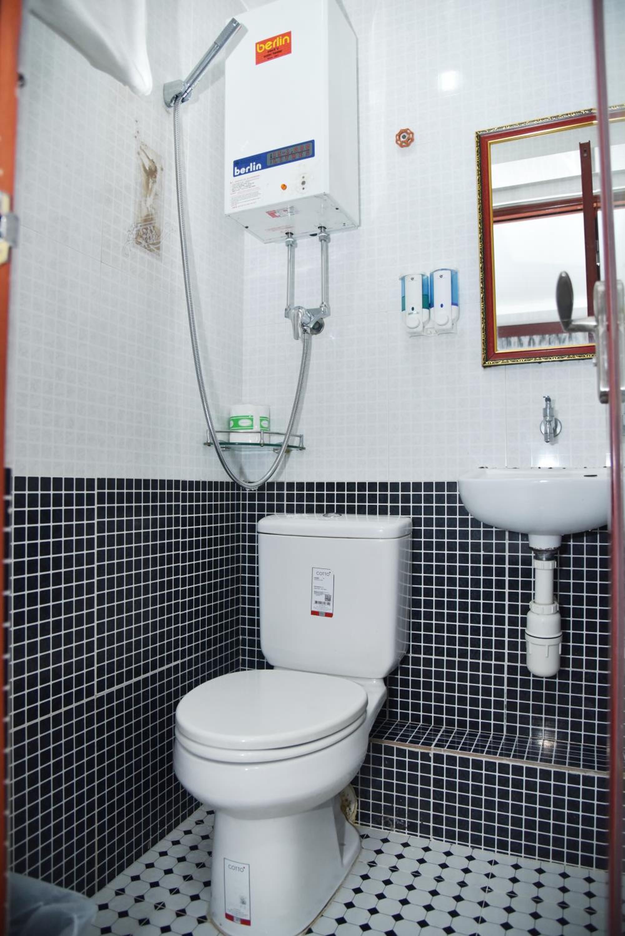 Traveller's Hostel