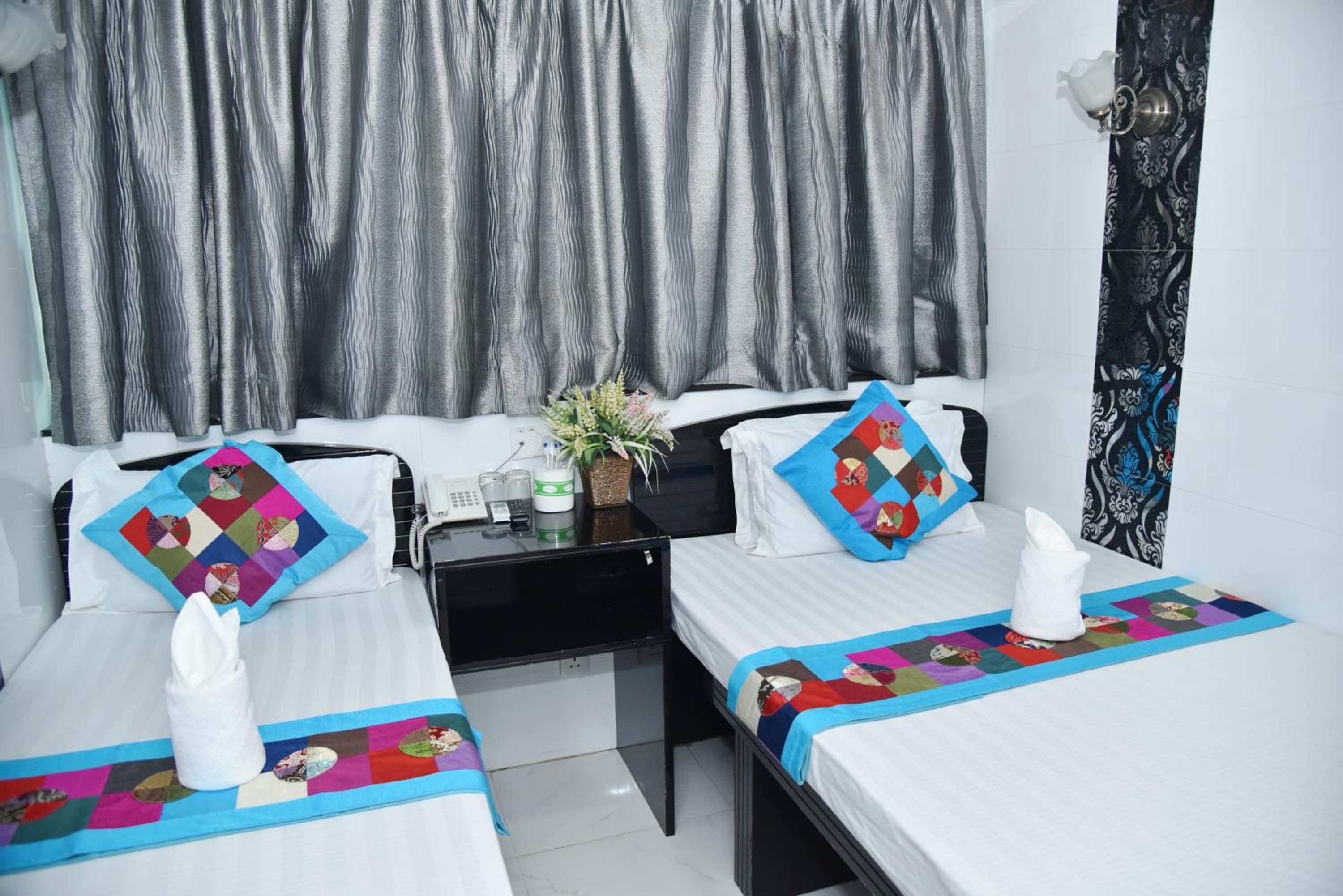 Traveller's Hostel