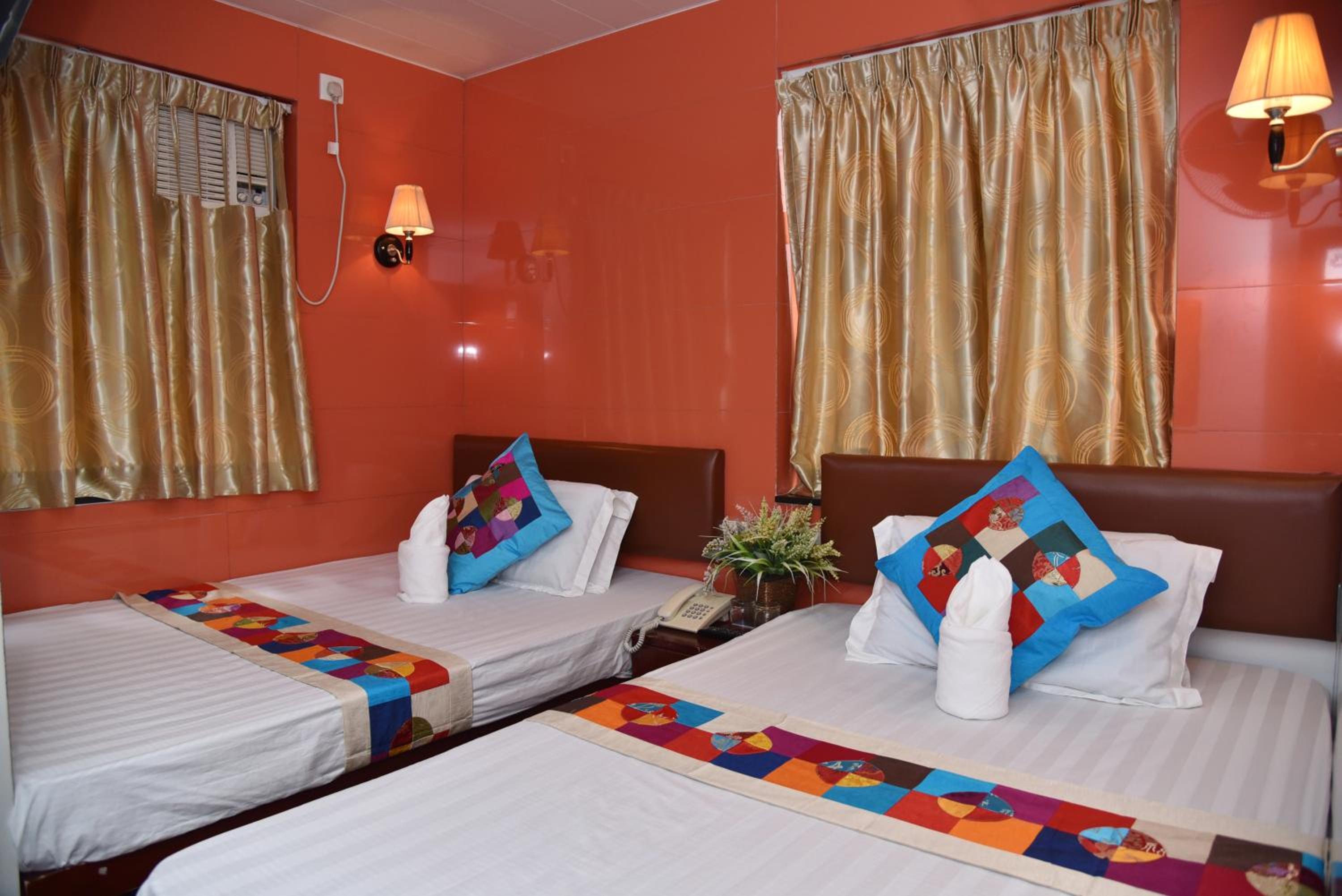 Traveller's Hostel