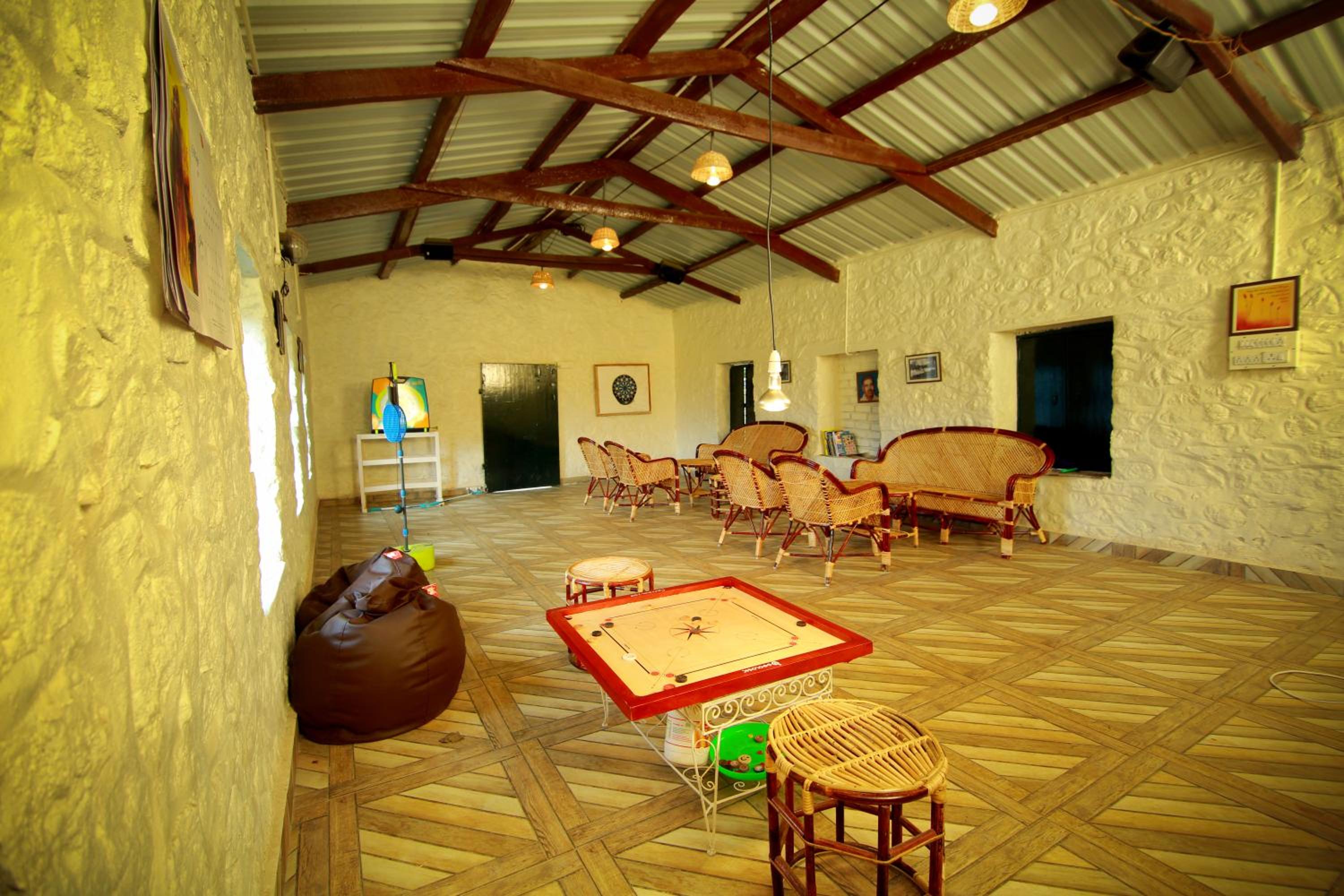 lounge