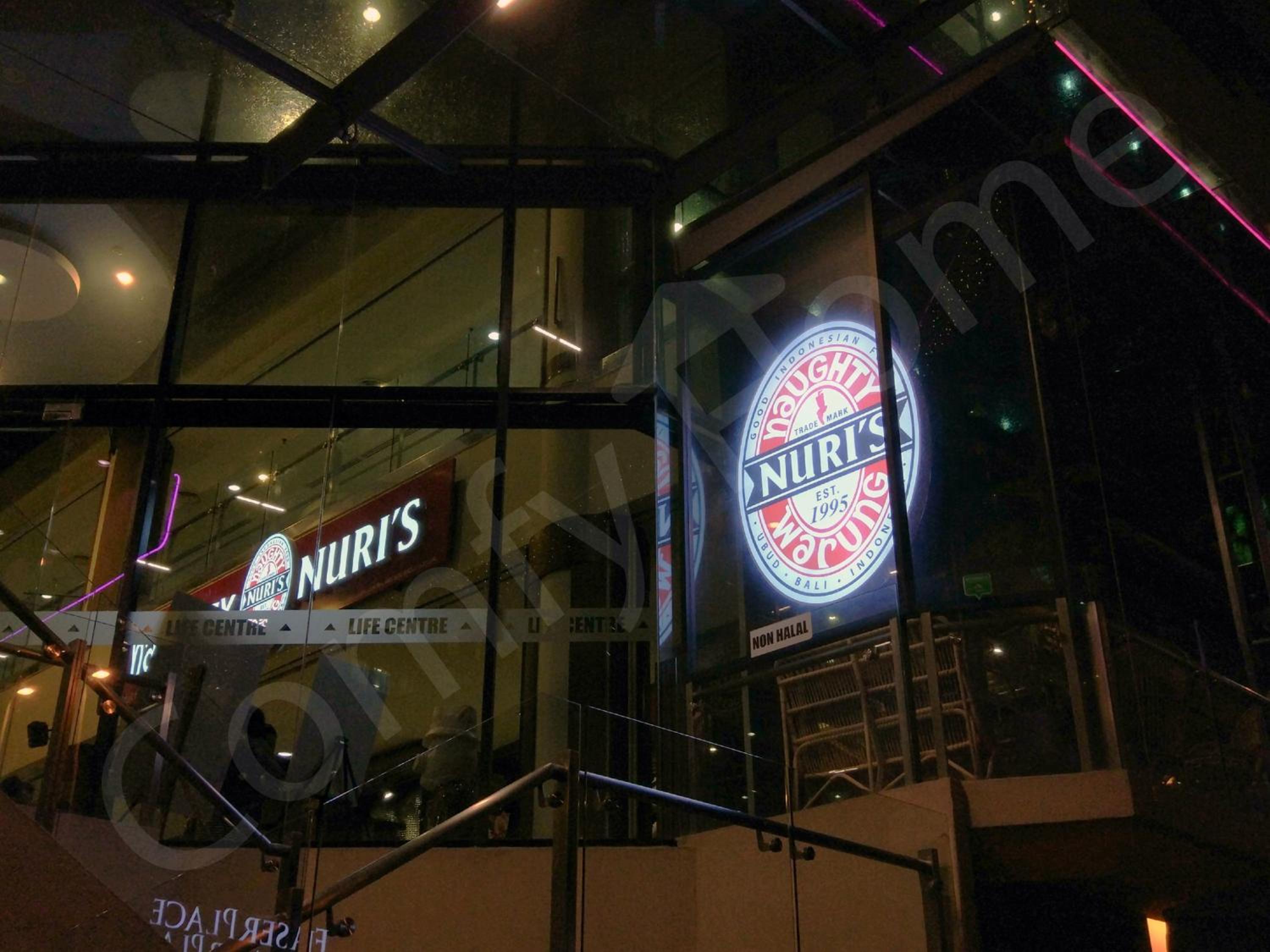 5 STAR & LUXURY Apartment near KLCC/ KL City Centre