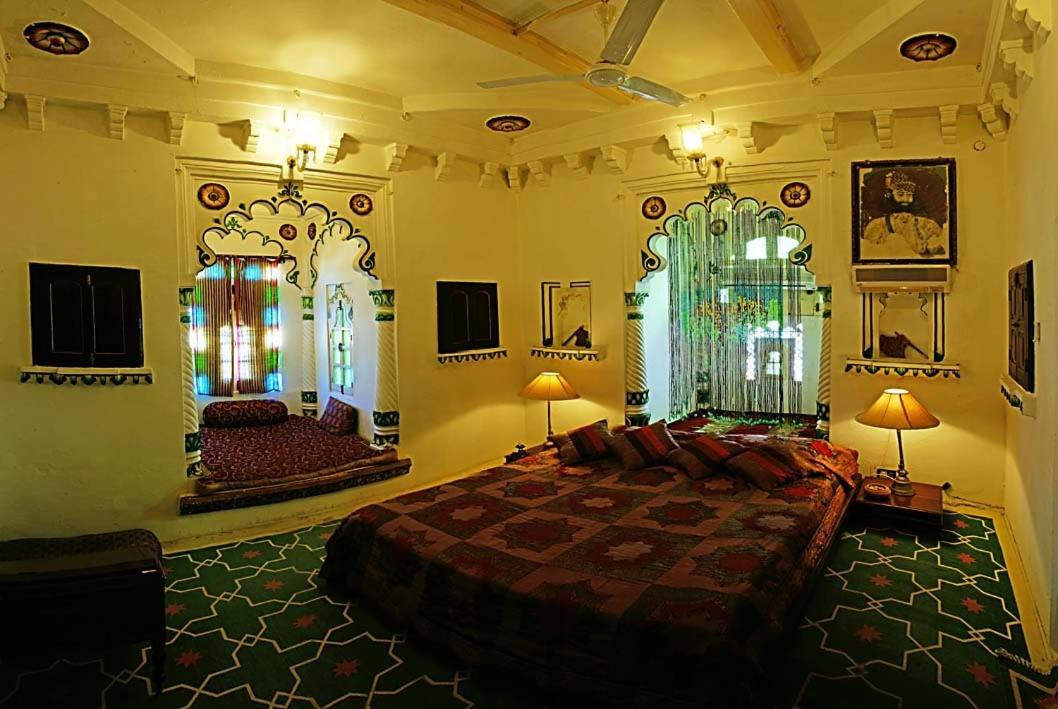 Deogarh Mahal