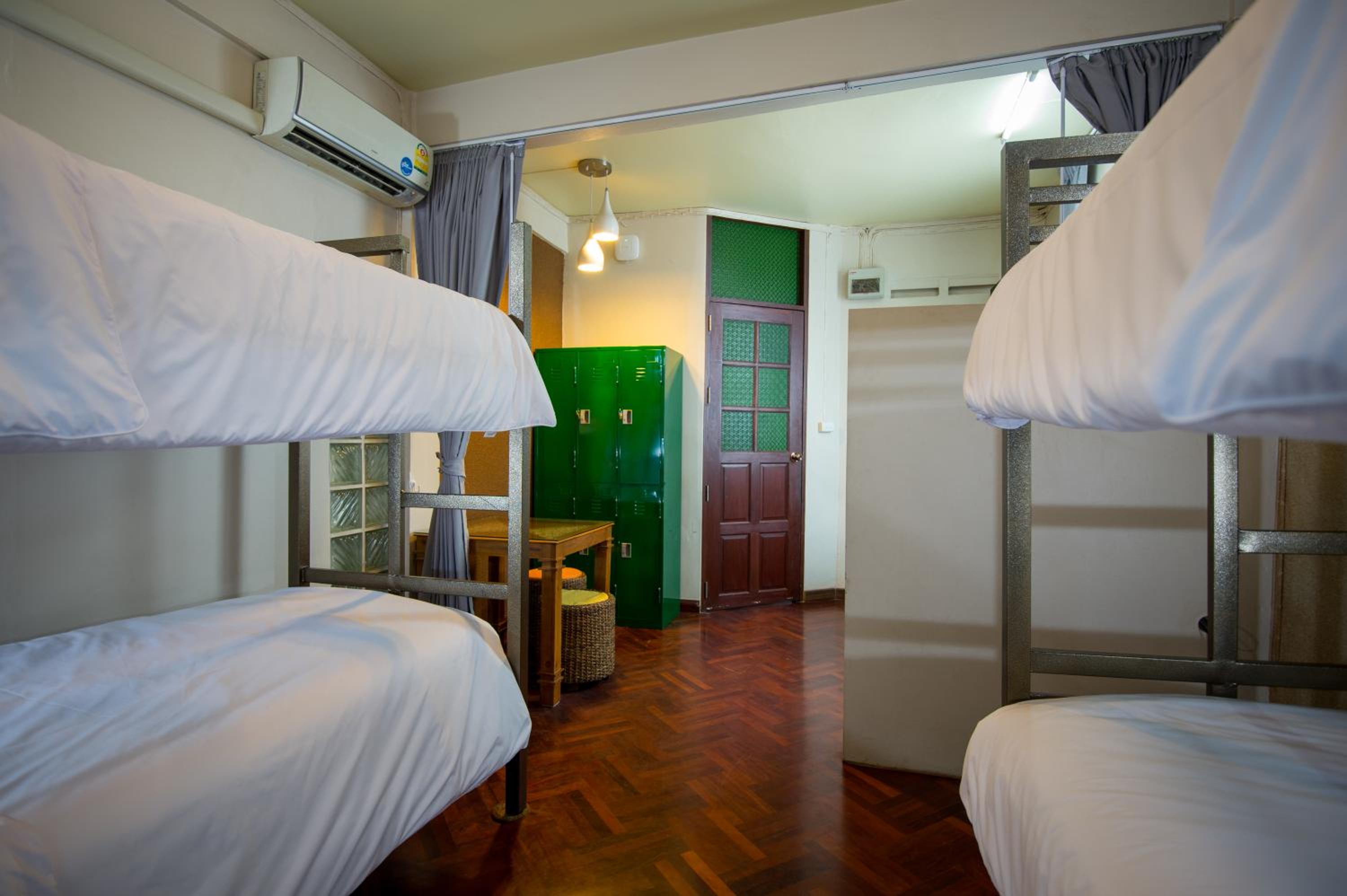 Victory Park Hostel - Maya Hostel