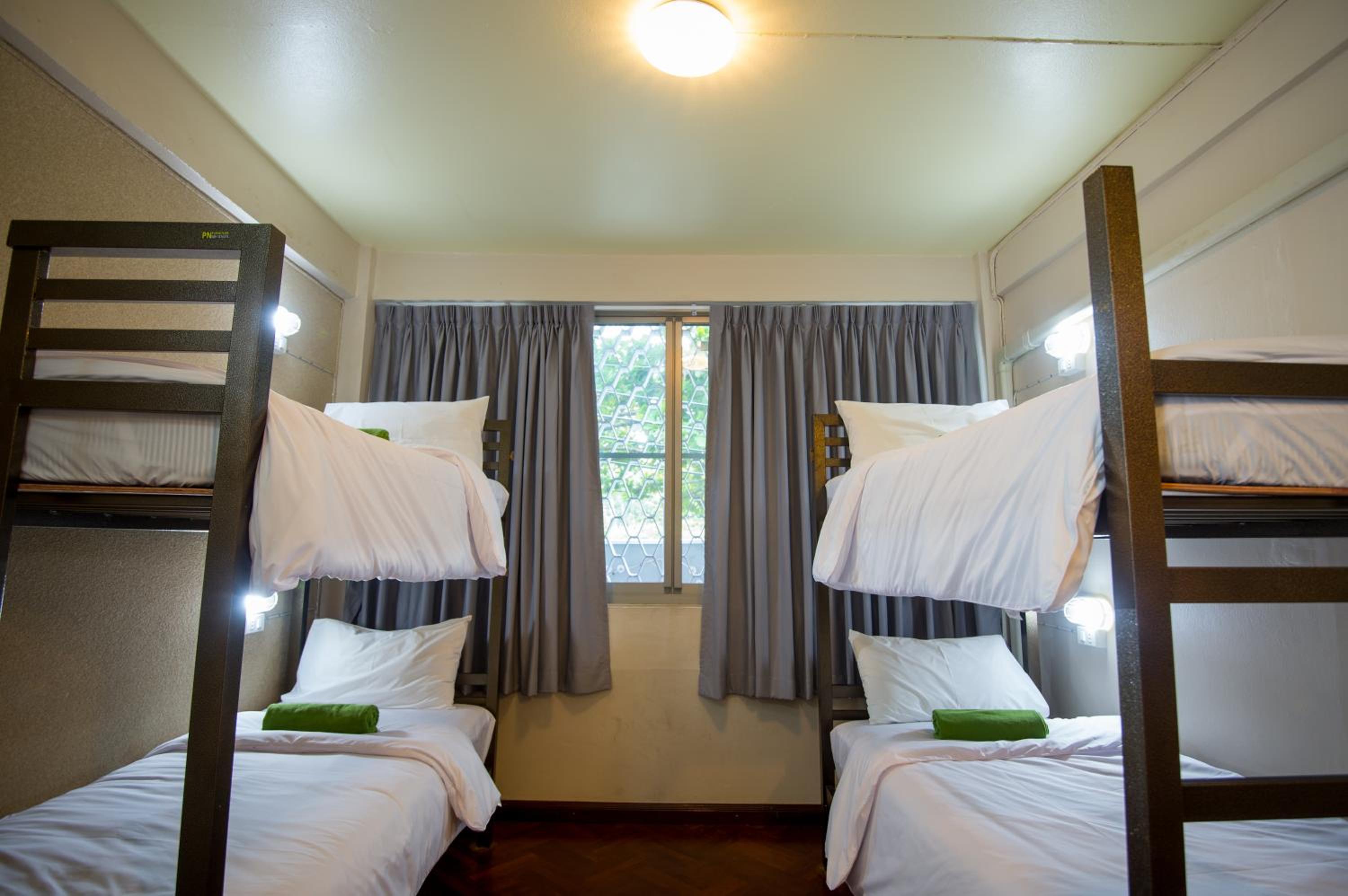 Victory Park Hostel - Maya Hostel