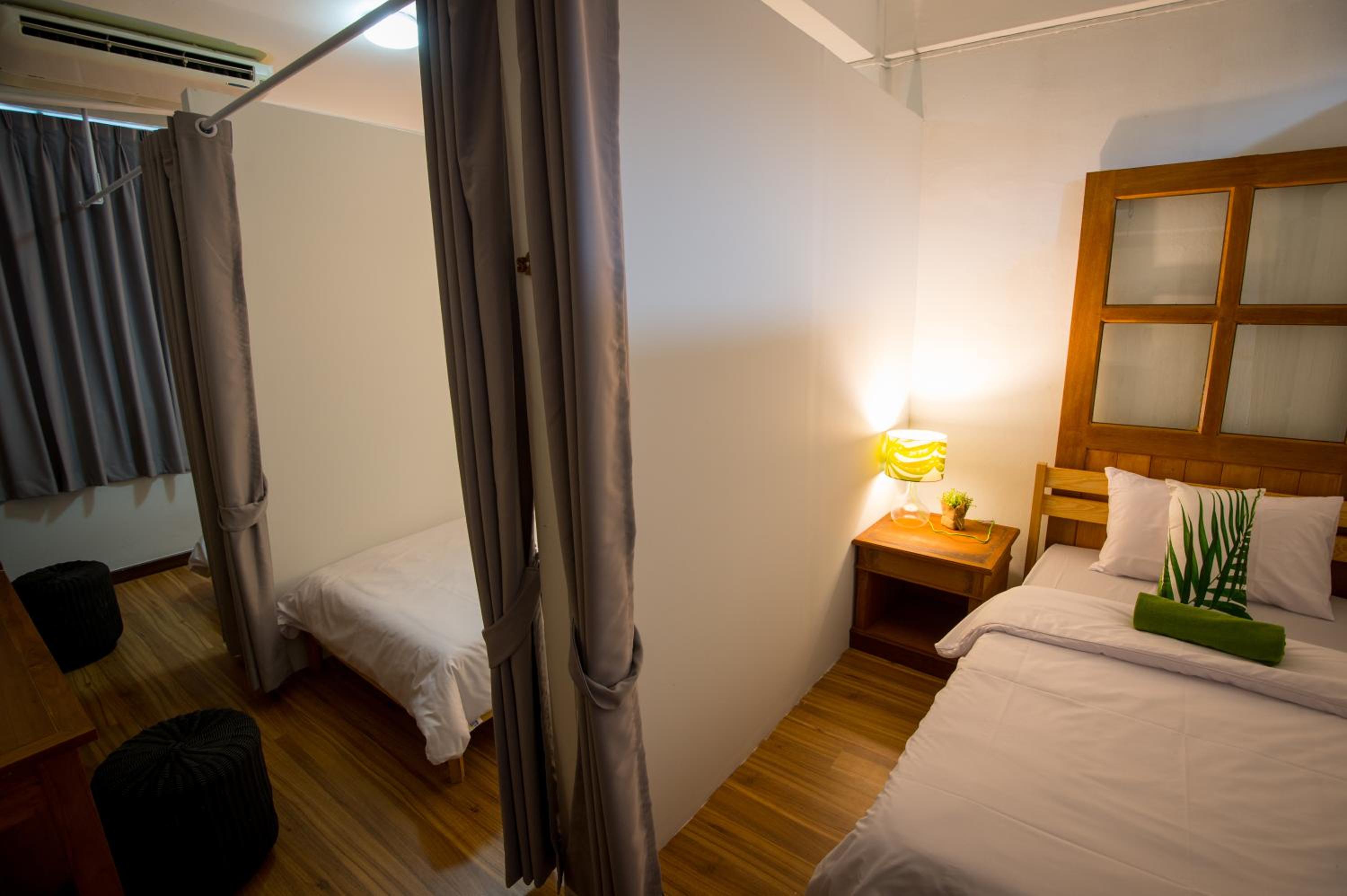 Victory Park Hostel - Maya Hostel