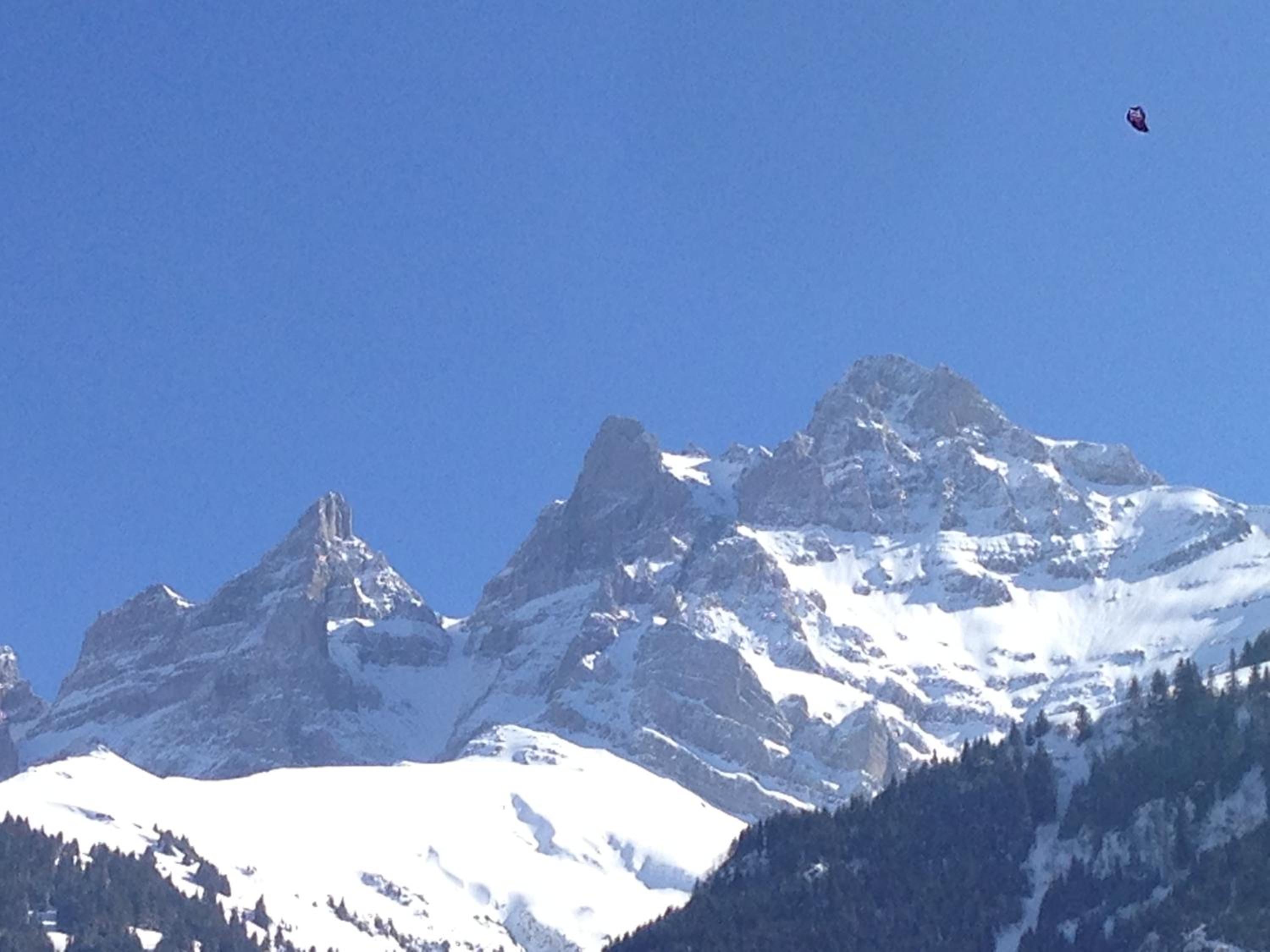 Celine 9, Champery