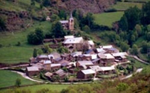 La Buhardilla De Isavarre view 3
