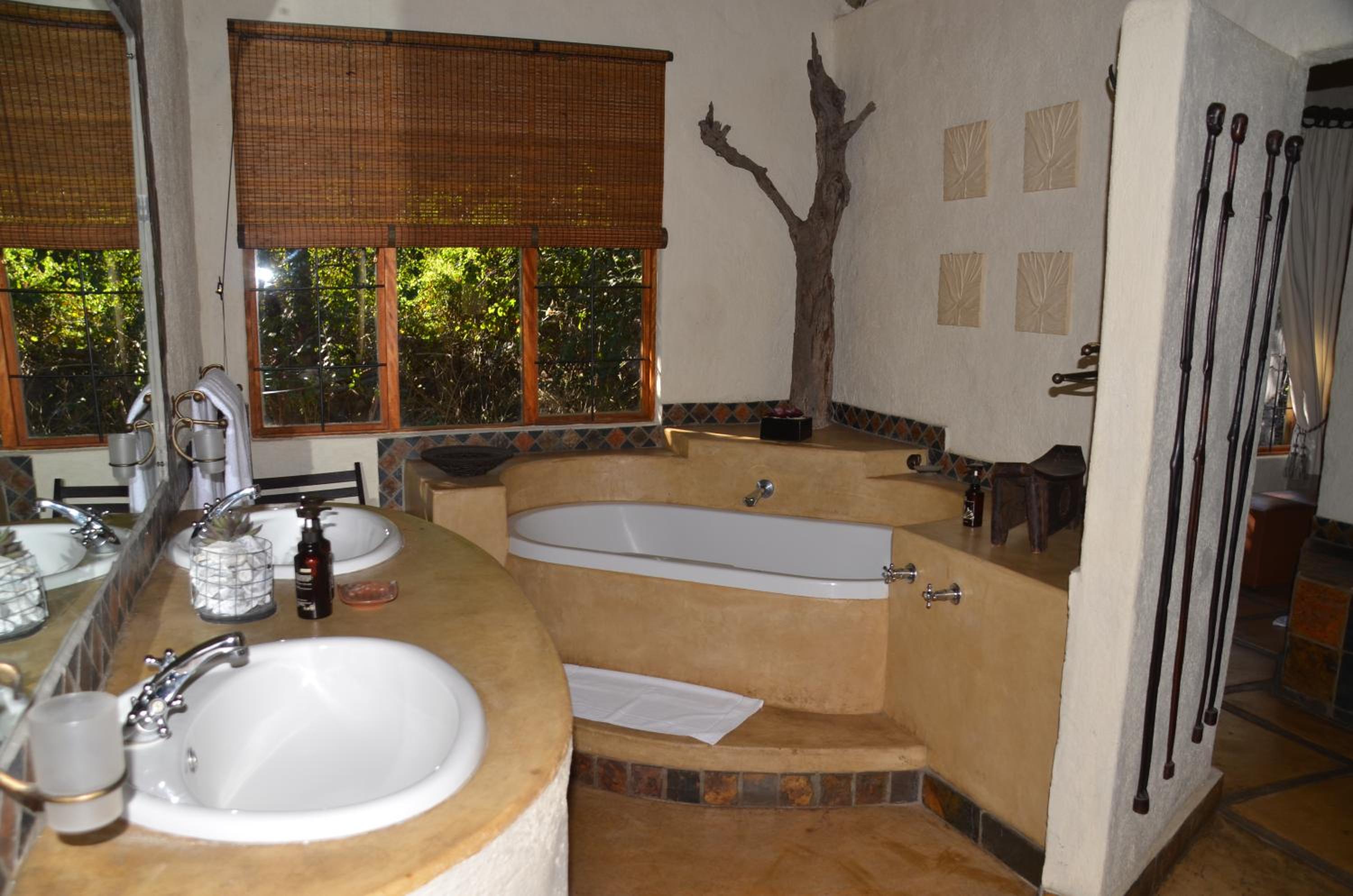 Moholoholo Forest Camp view 5