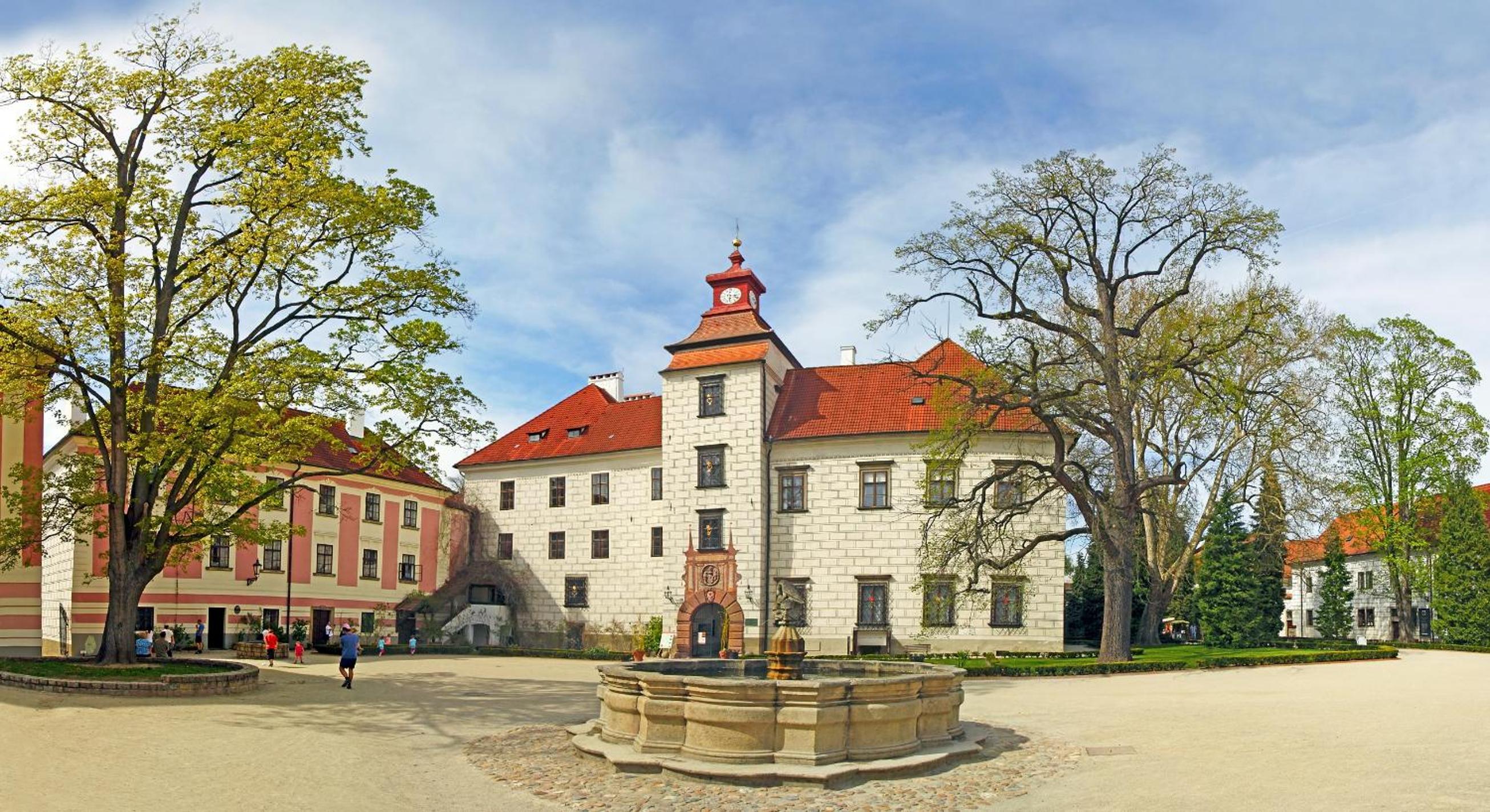 Penzion a wellness U Třeboňské madony