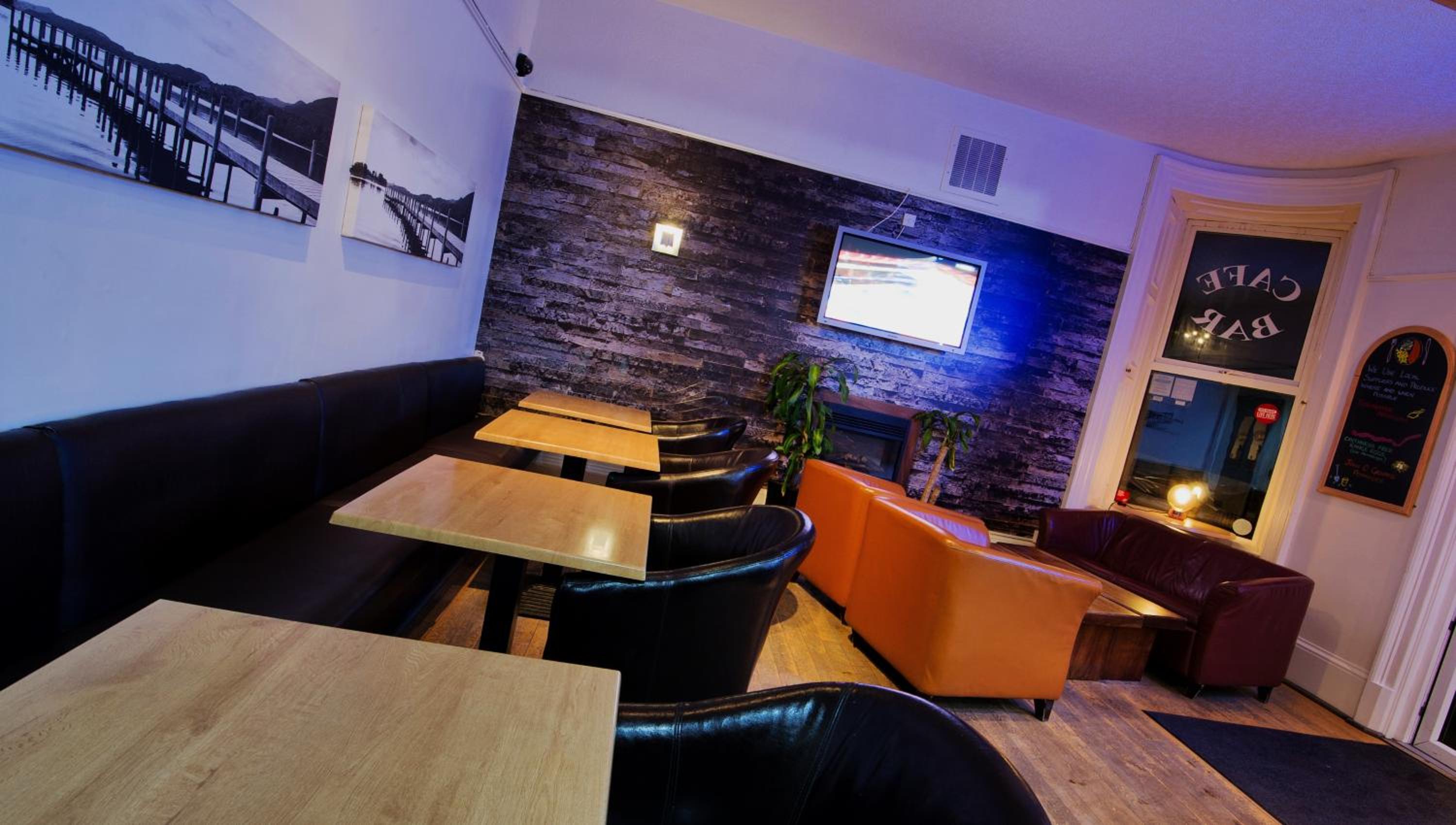 lounge