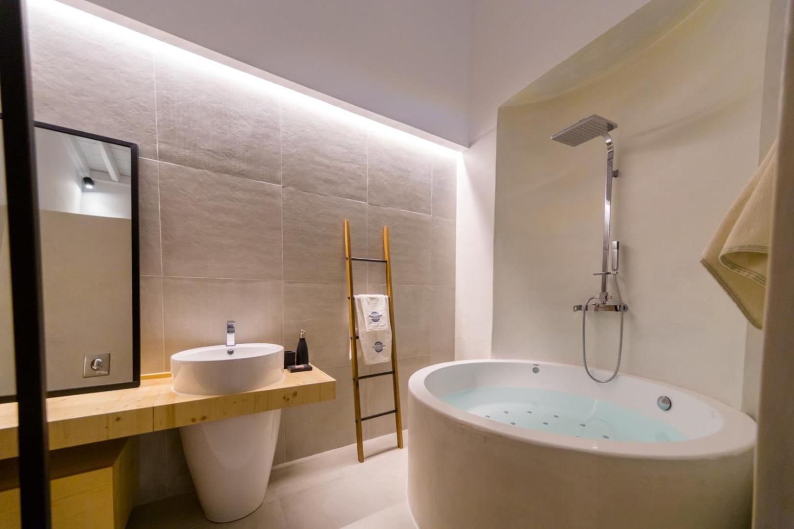 Photo 59