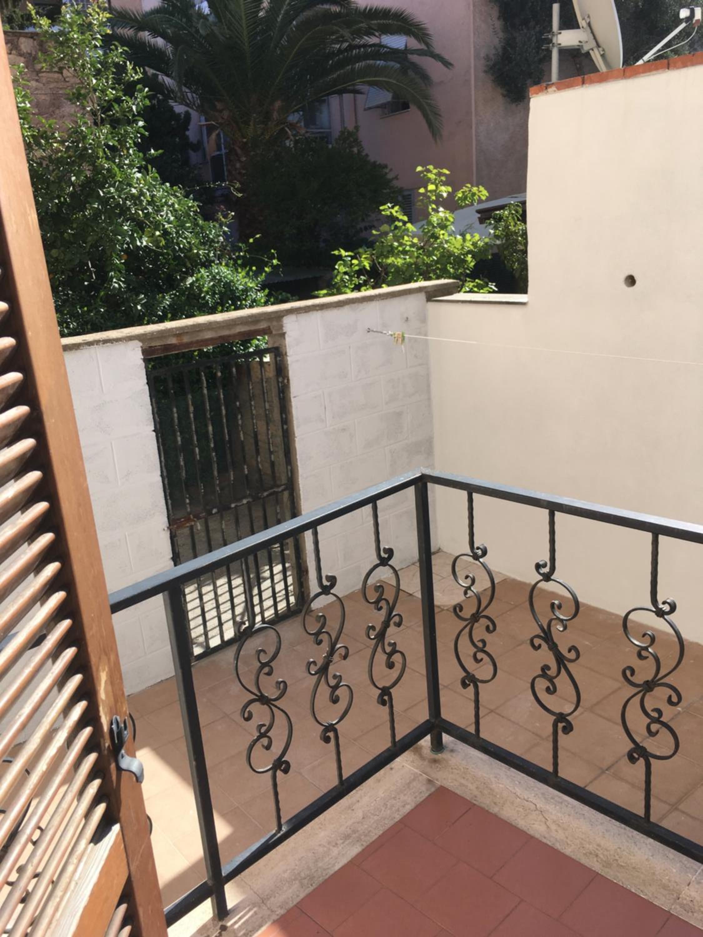 WHOLE HOLIDAY HOME APARTMENT FANTASTIC CIVITAVECCHIA da Pamino & Priscilla con due Camere letto!
