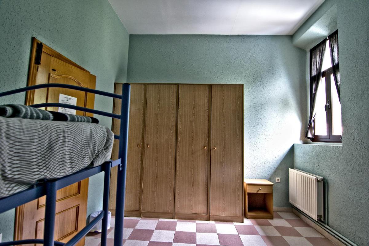 Albergue Juvenil de Bustiello
