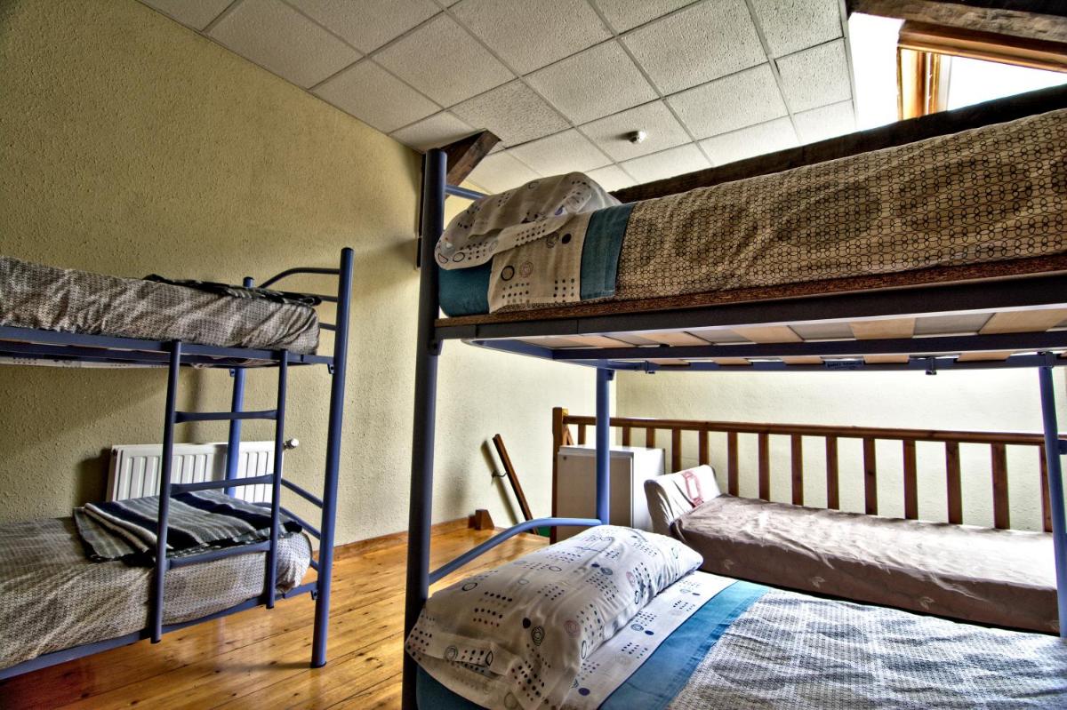 Albergue Juvenil de Bustiello