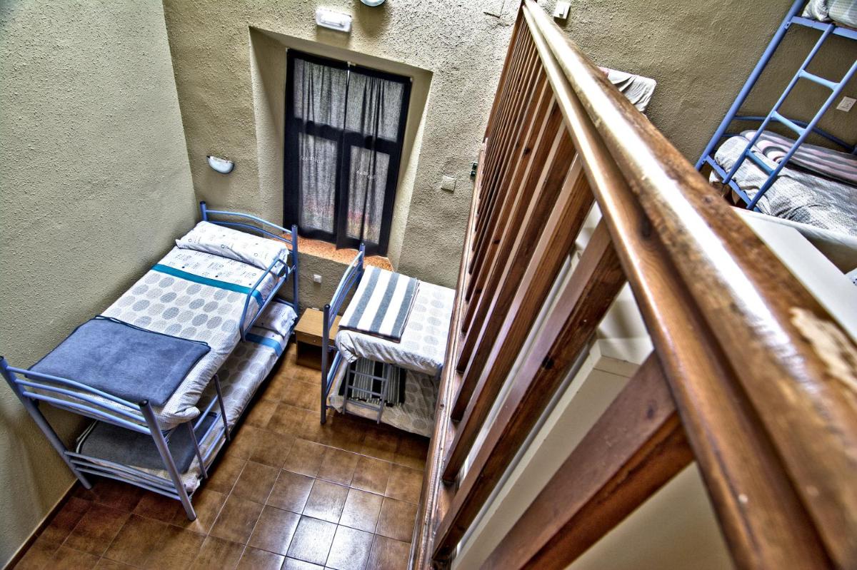 Albergue Juvenil de Bustiello