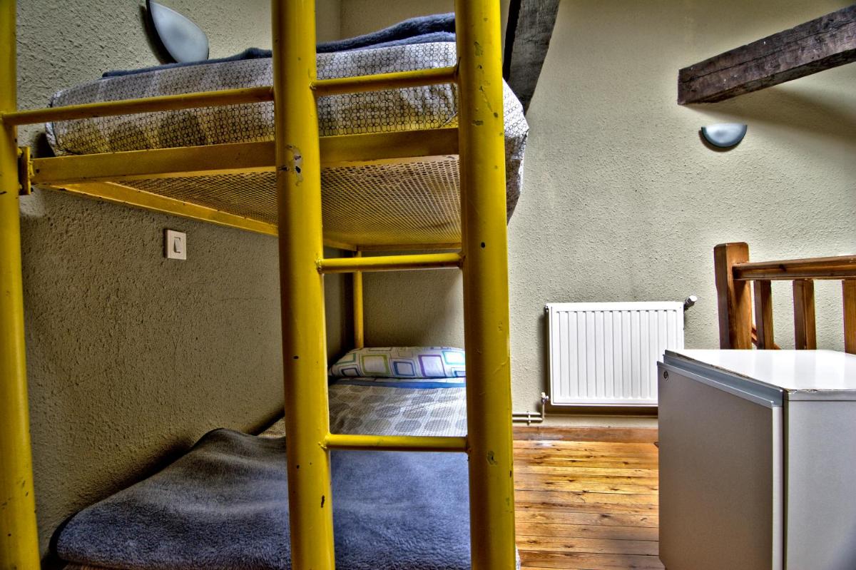 Albergue Juvenil de Bustiello