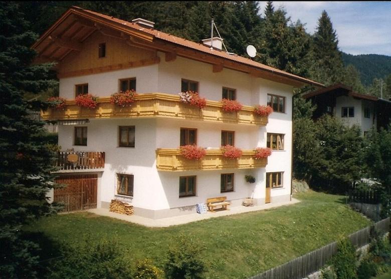 Ferienwohnung Wolf view 2