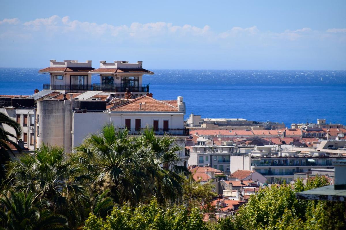 Appartement terrasse vue mer / nice photo 1
