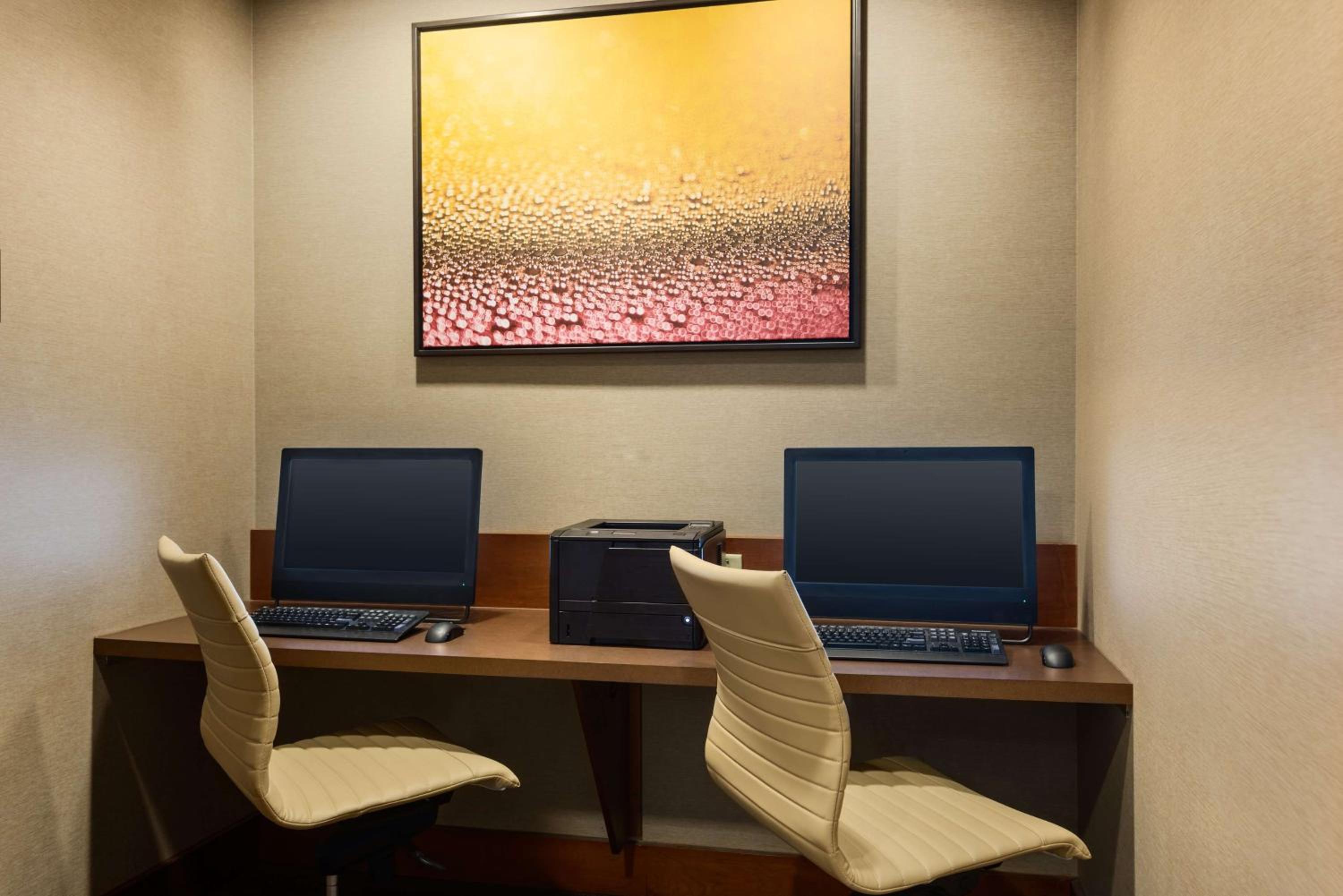 Hyatt Place Atlanta Downtown