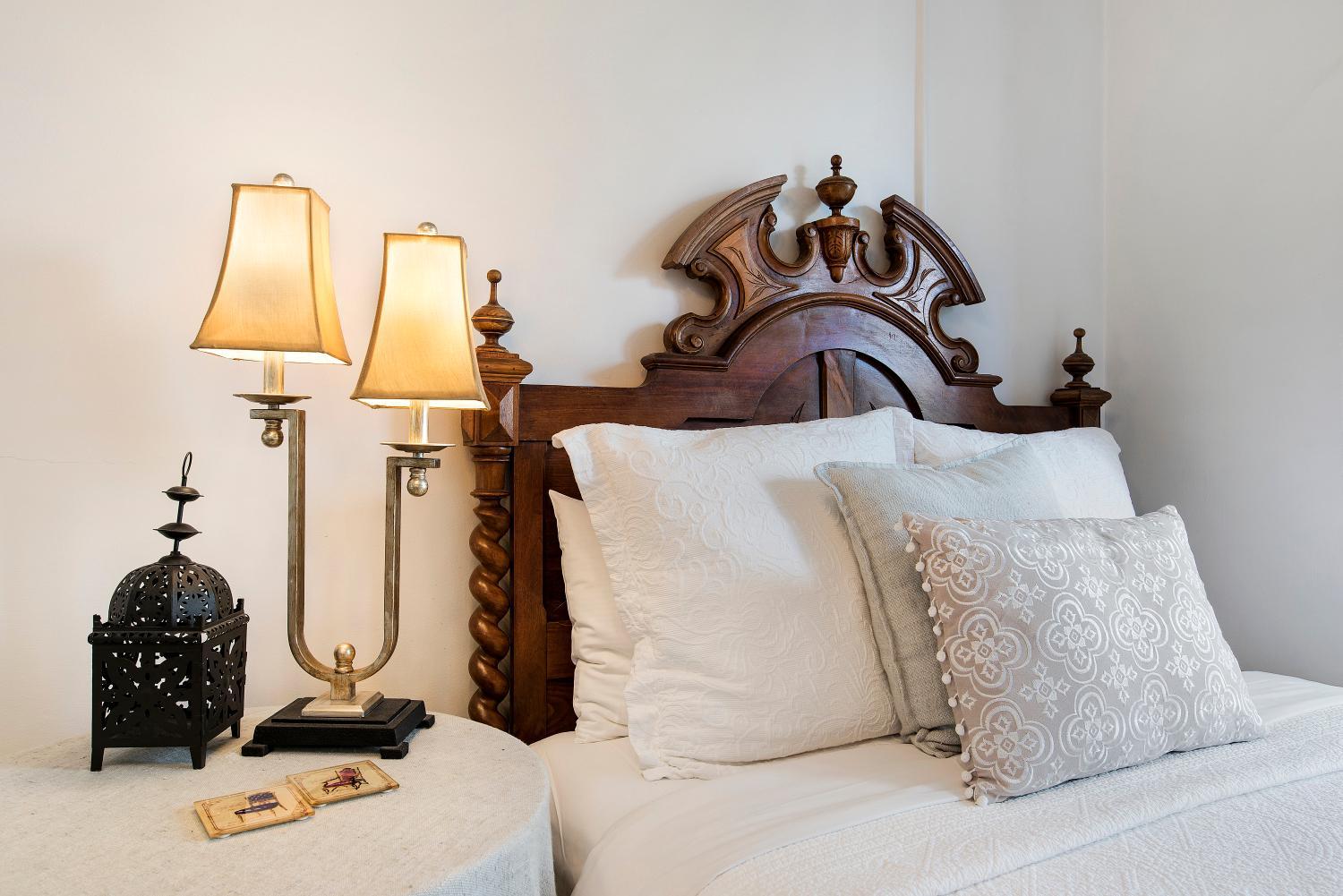 Captains Retreat Apartments and Cottages