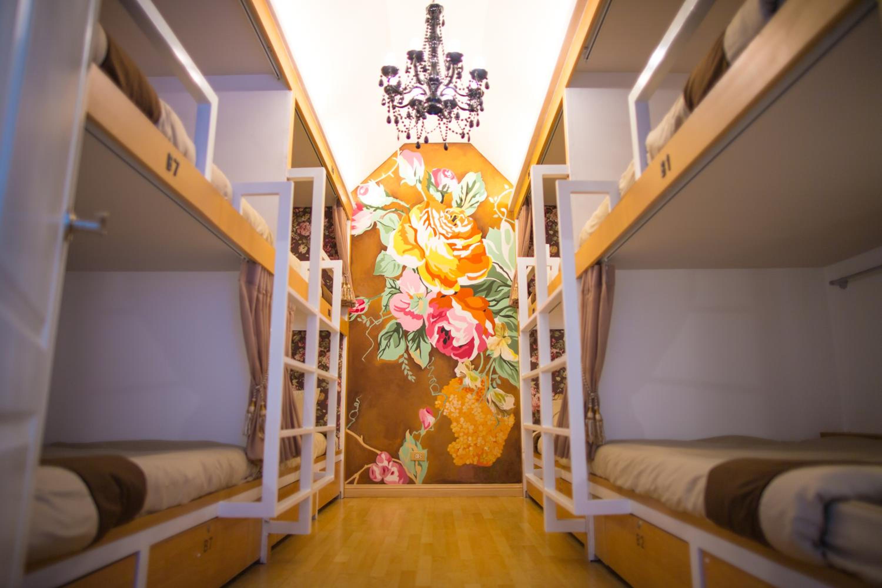 Chiangmai Midpoint Activity Hostel
