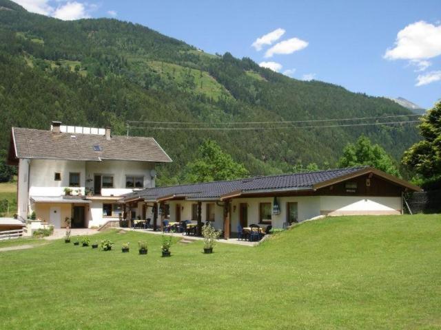 Ferienwohnung Fam. Bidner view 2