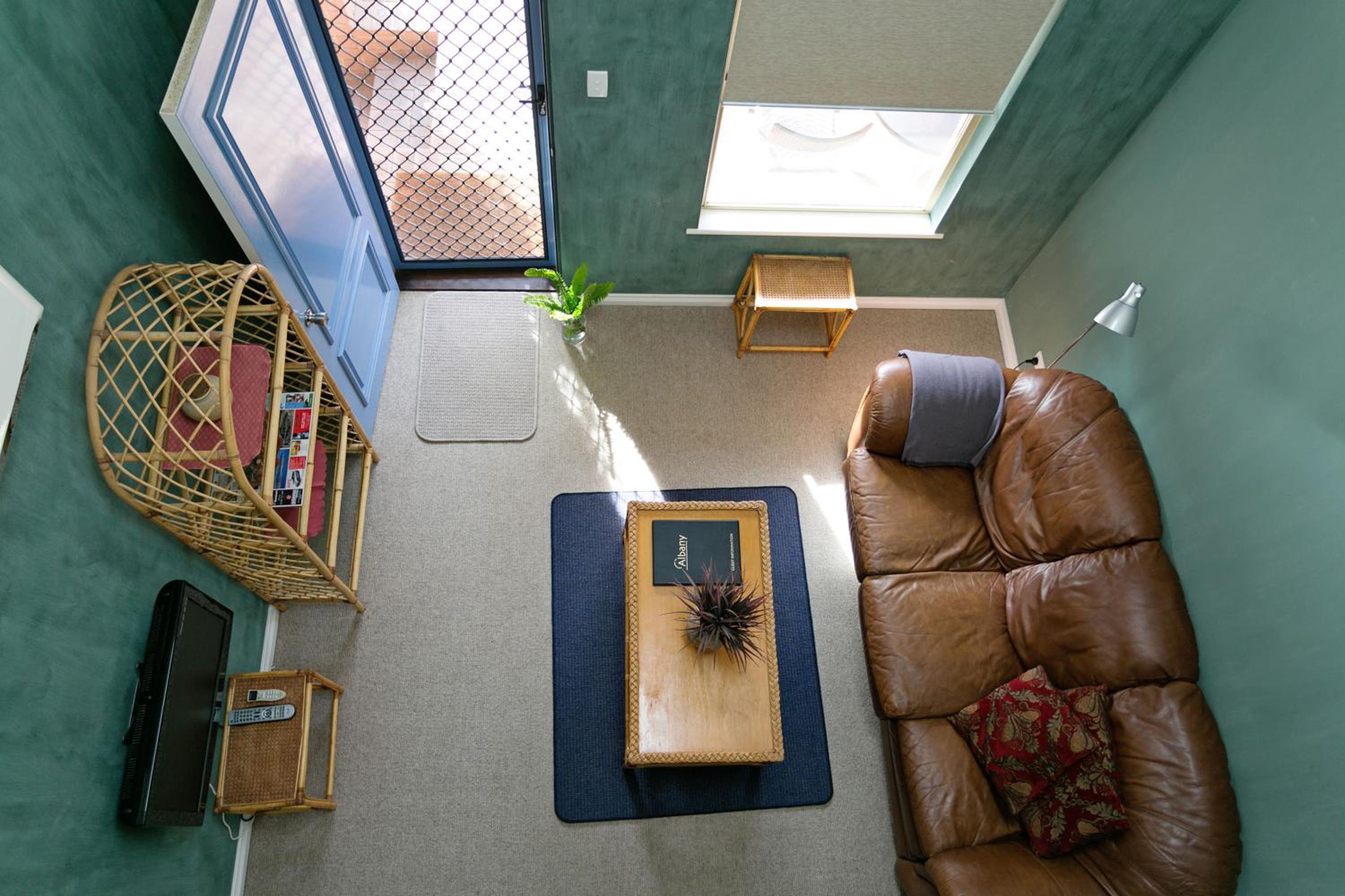 Dolphin Lodge Albany - Self Contained Apartments at Middleton Beach
