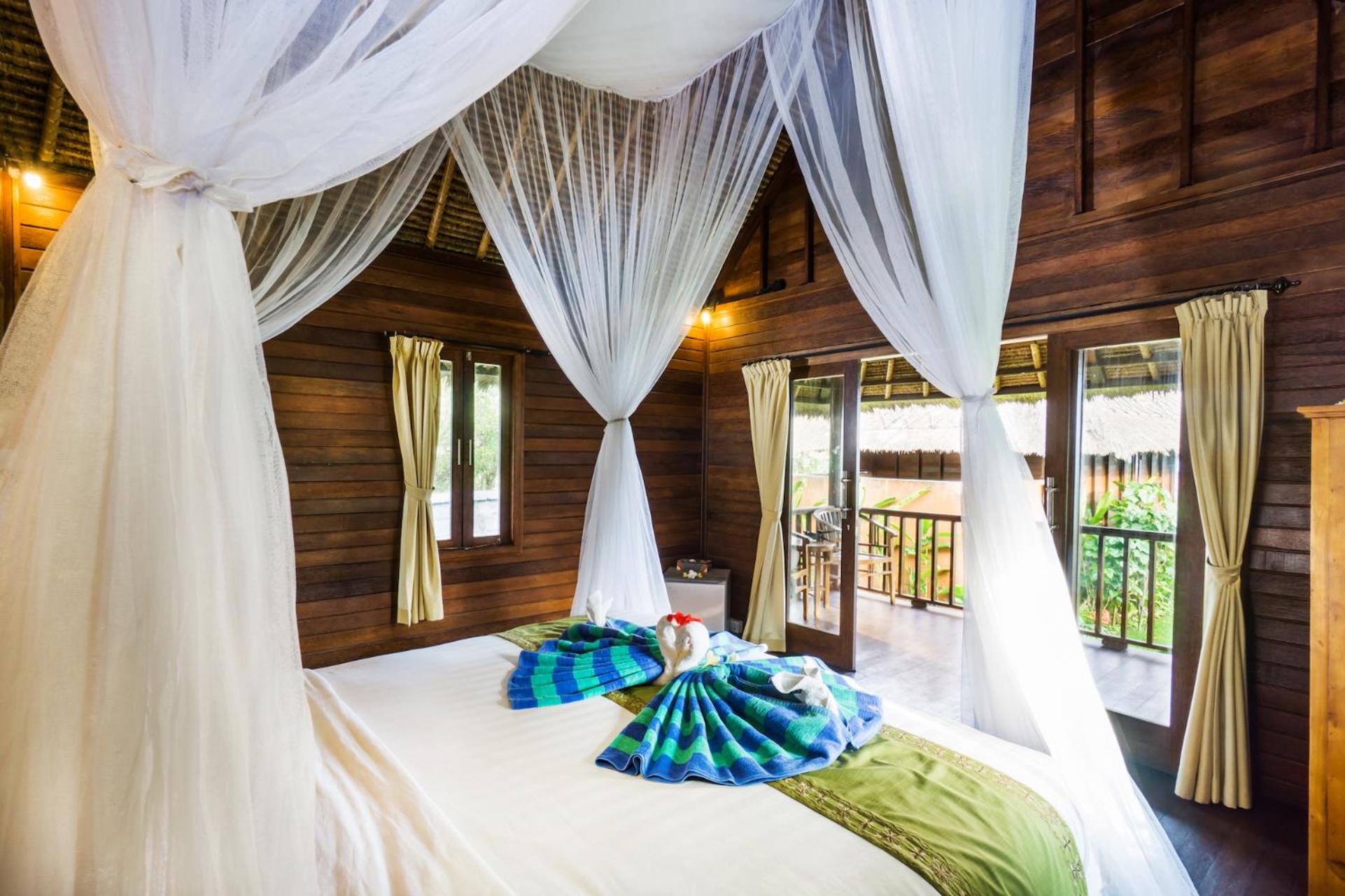 Laguna Reef Huts