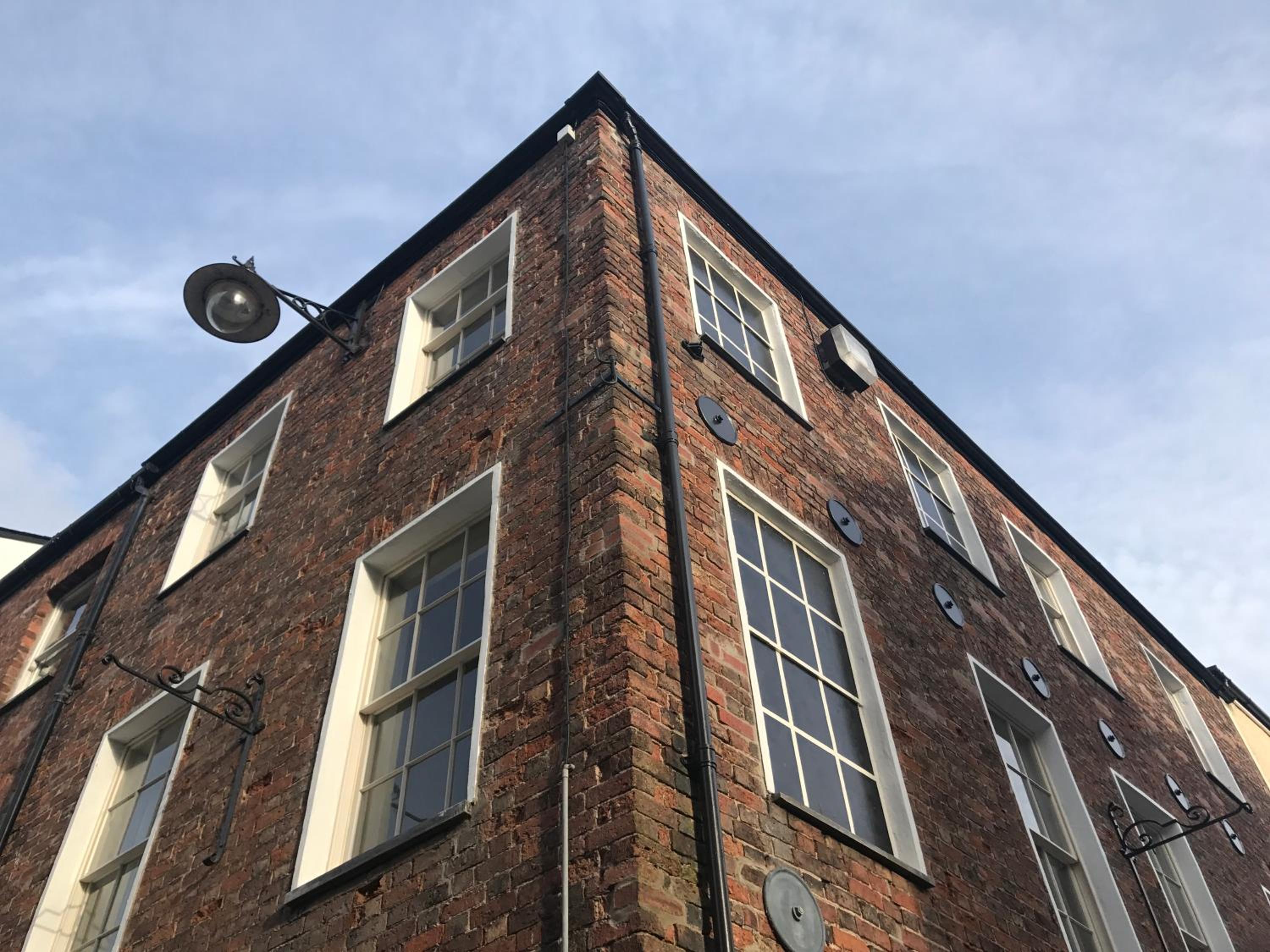 Hotel Ty Glyndwr Bunkhouse, Bar and cafe - Image 1