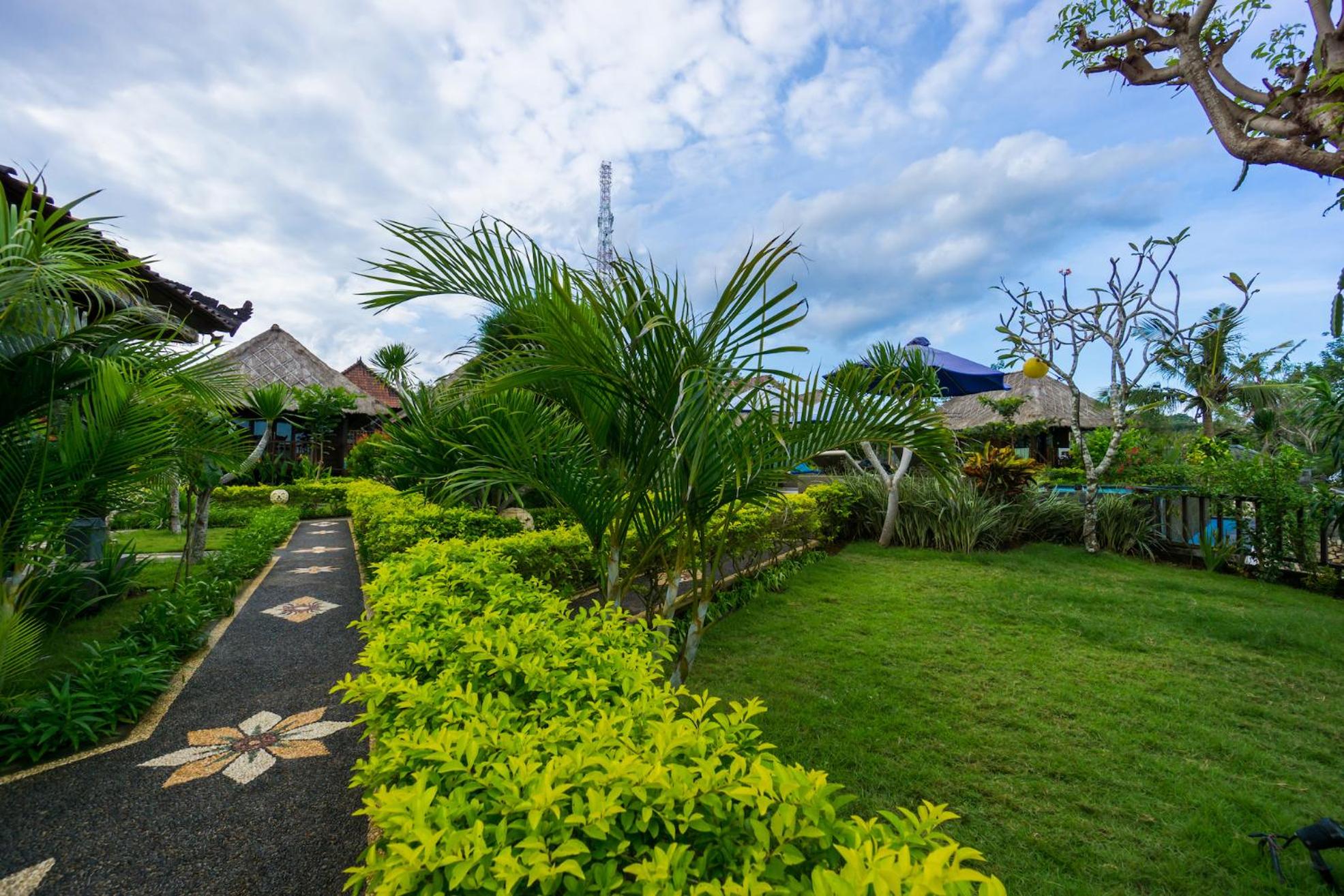 Laguna Reef Huts