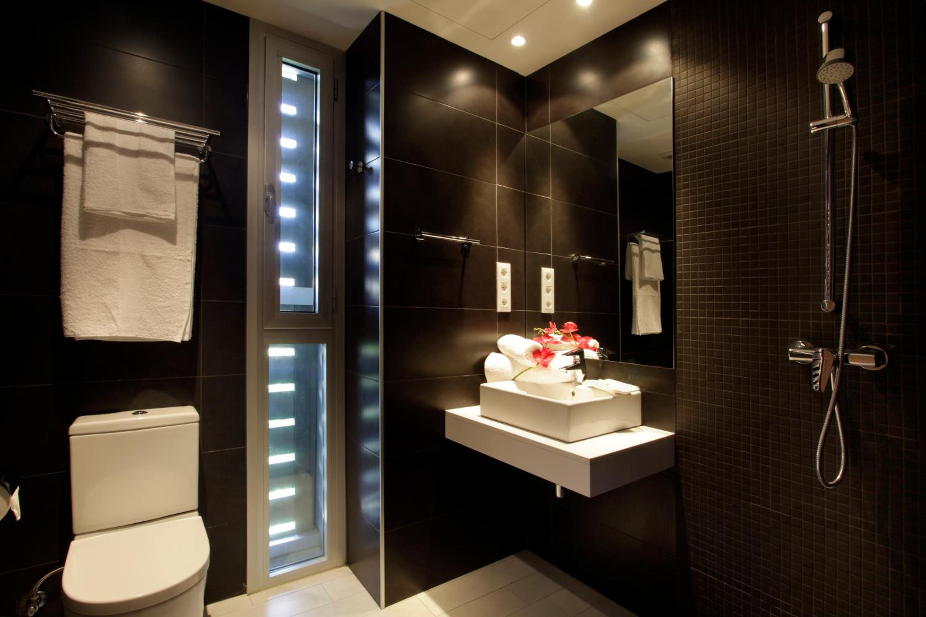 Fisa Rentals Les Corts Apartments