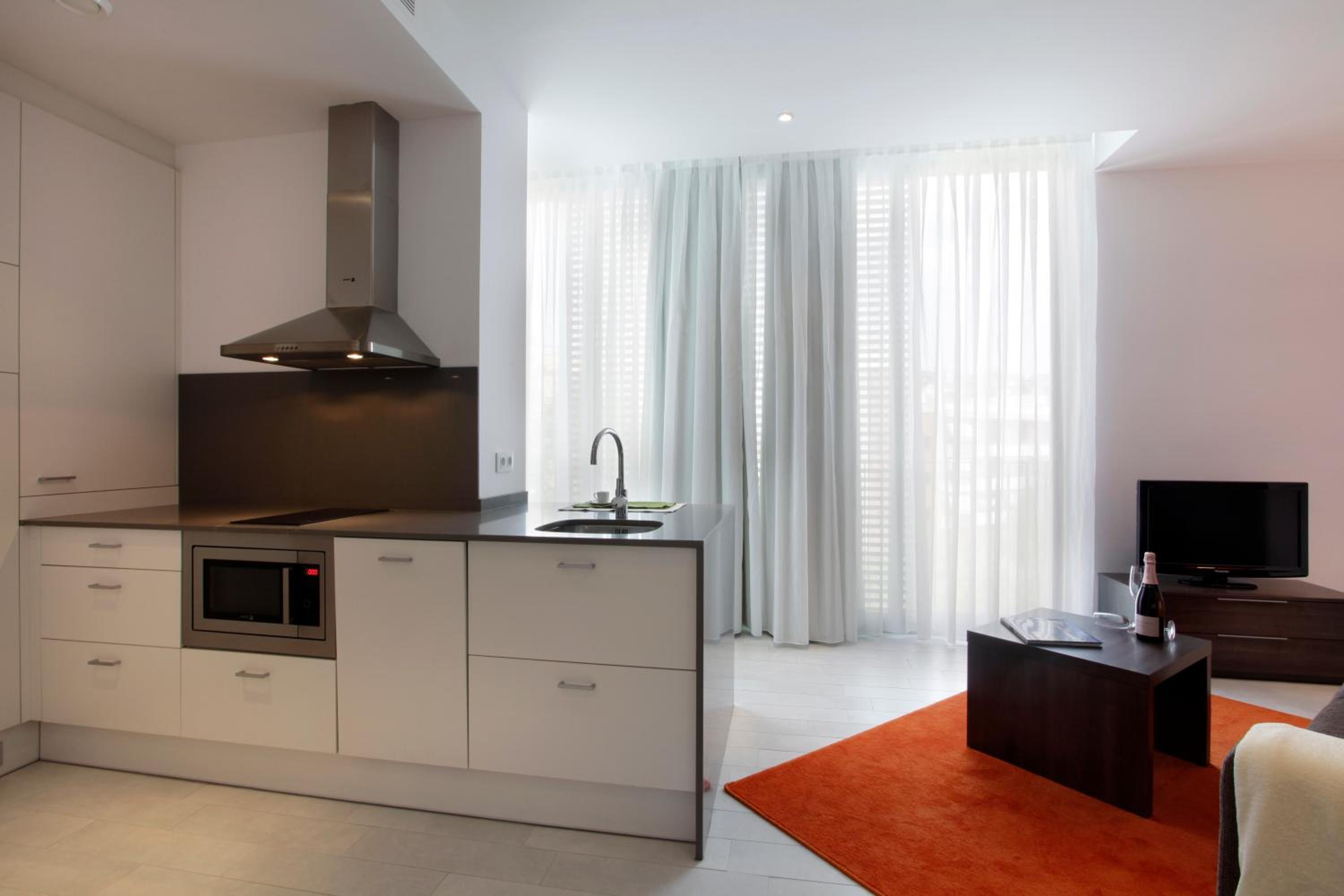 Fisa Rentals Les Corts Apartments