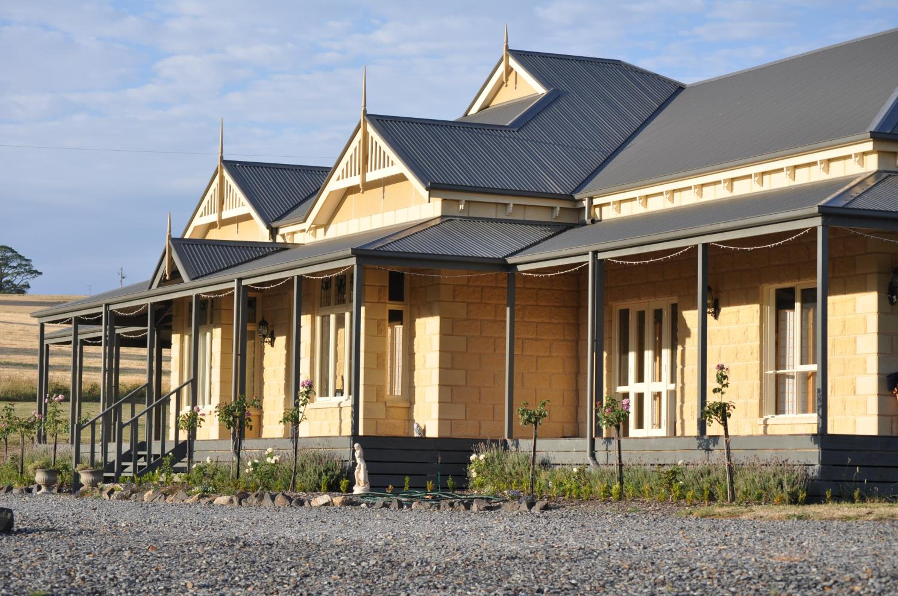 Tallawarra Homestead