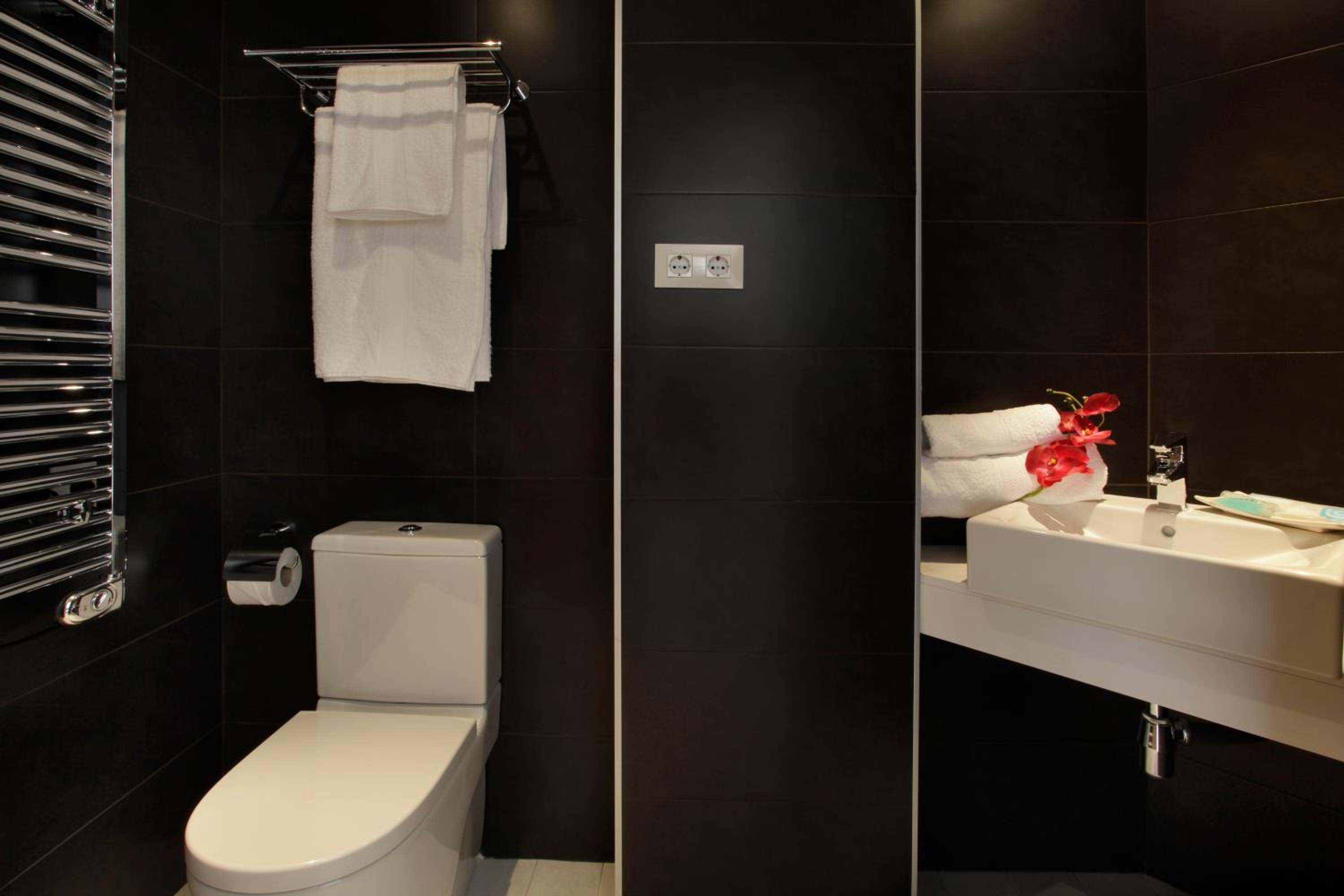 Fisa Rentals Les Corts Apartments