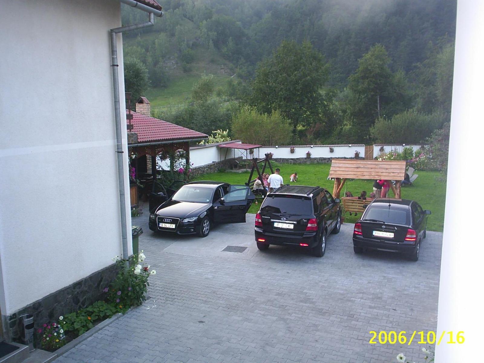 Photo 24