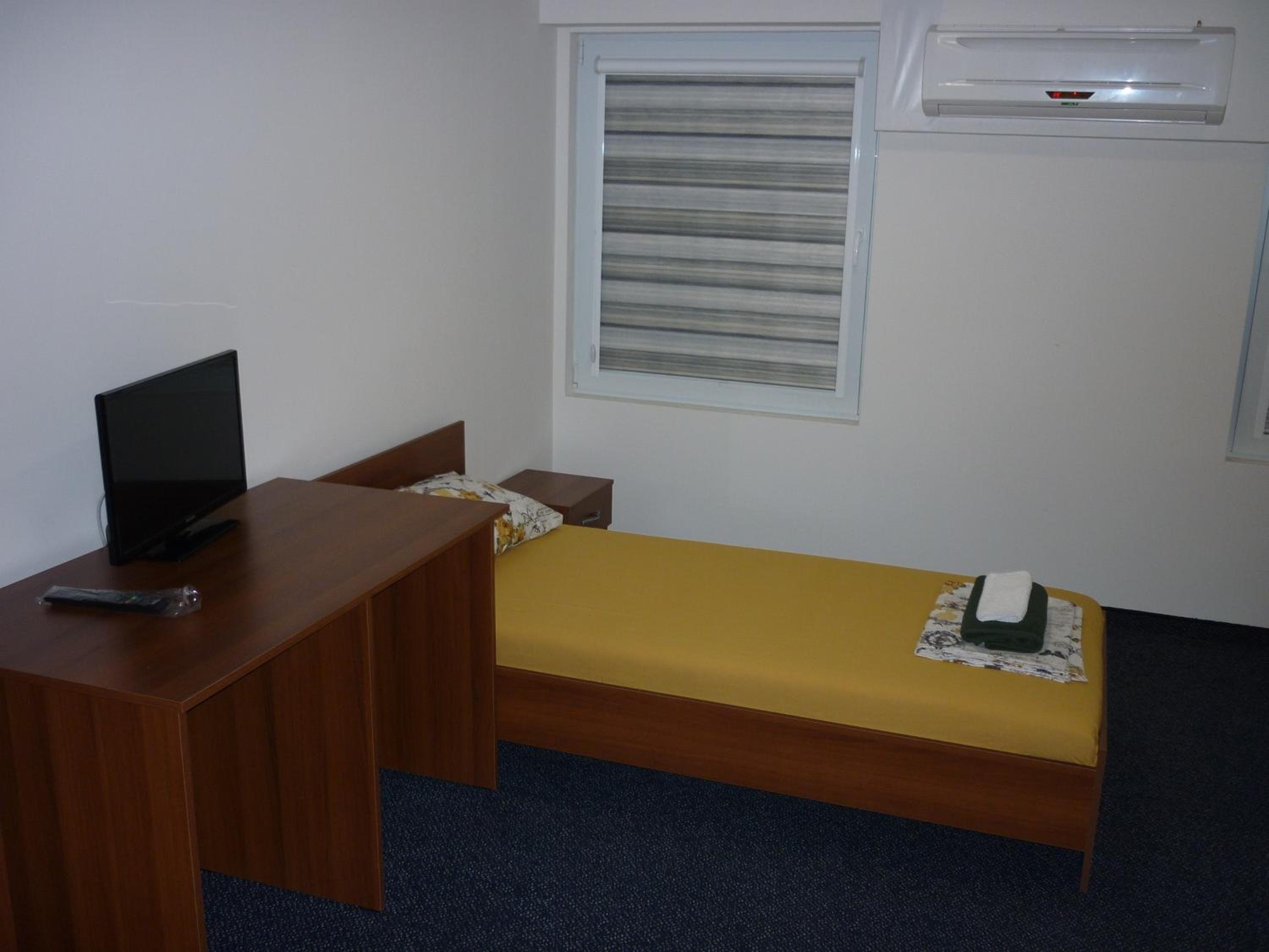 YALTA guesthouse