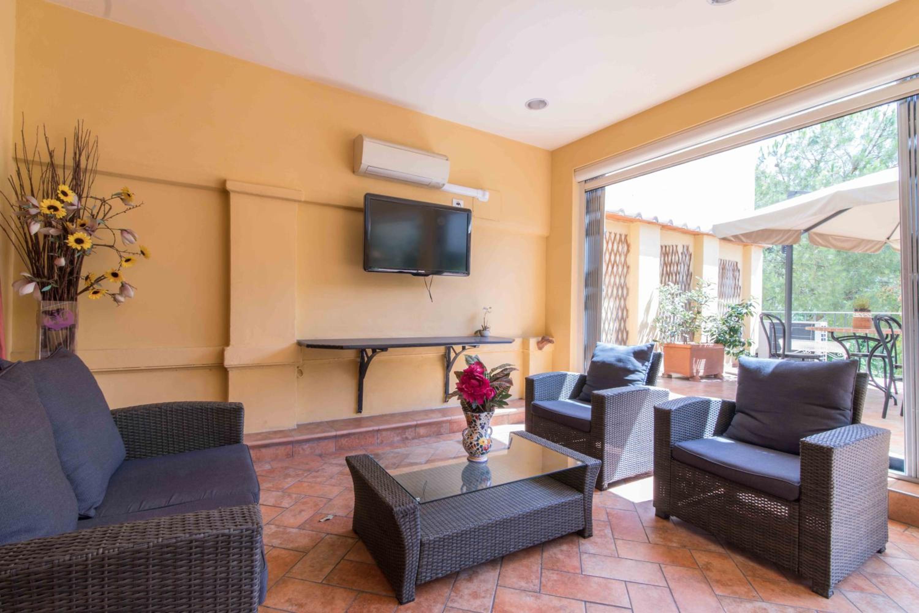 lounge