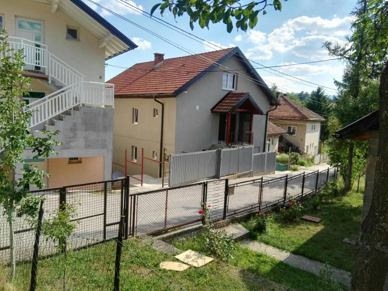 Photo 24