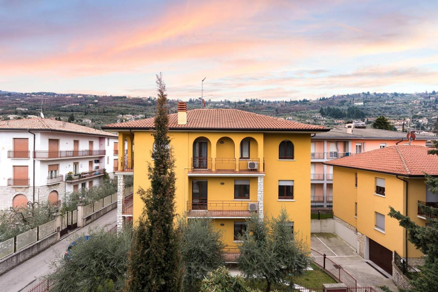 Ortaglia A3 view 3