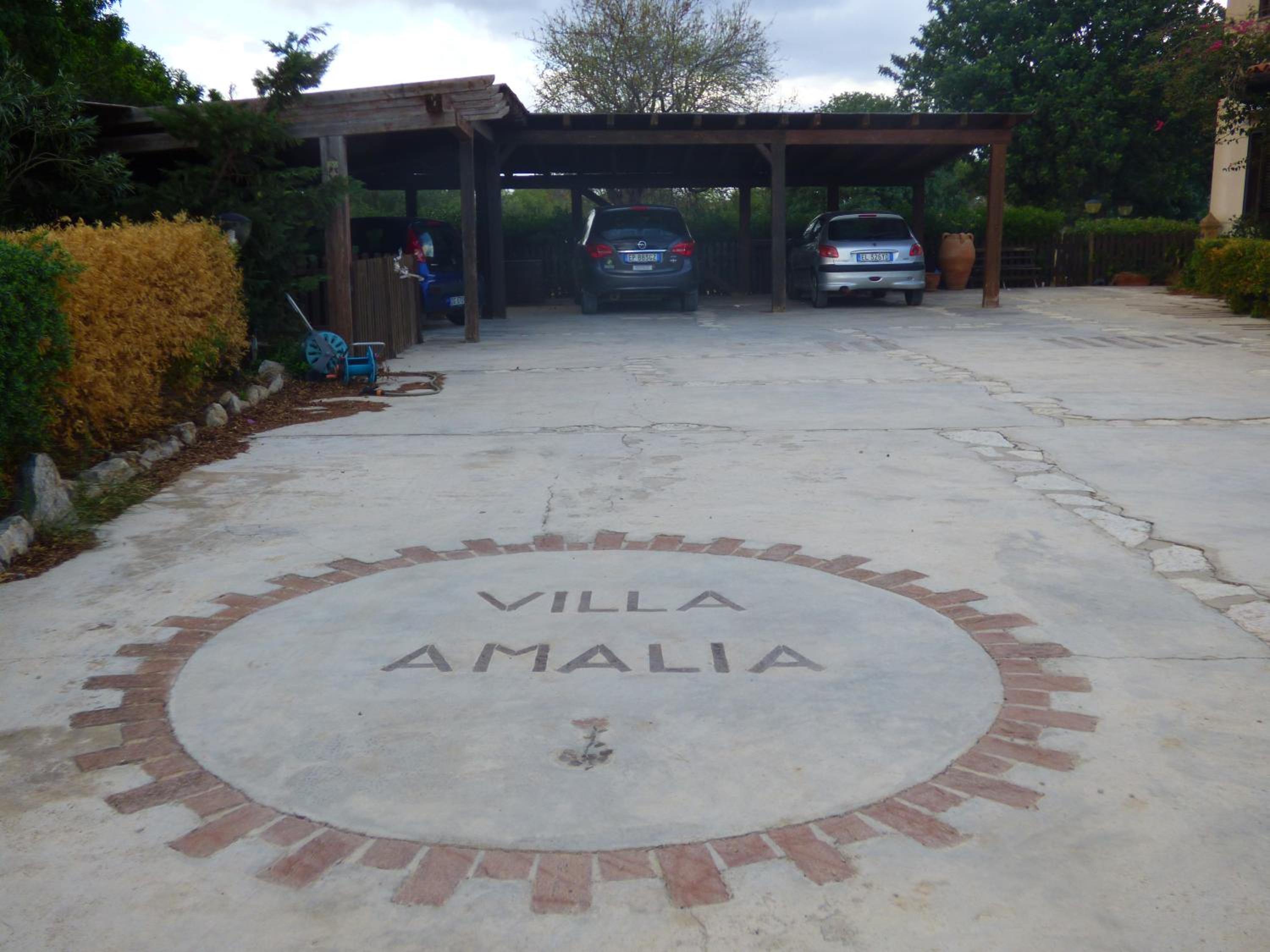 Villa Amalia - mansarda B&B view 4