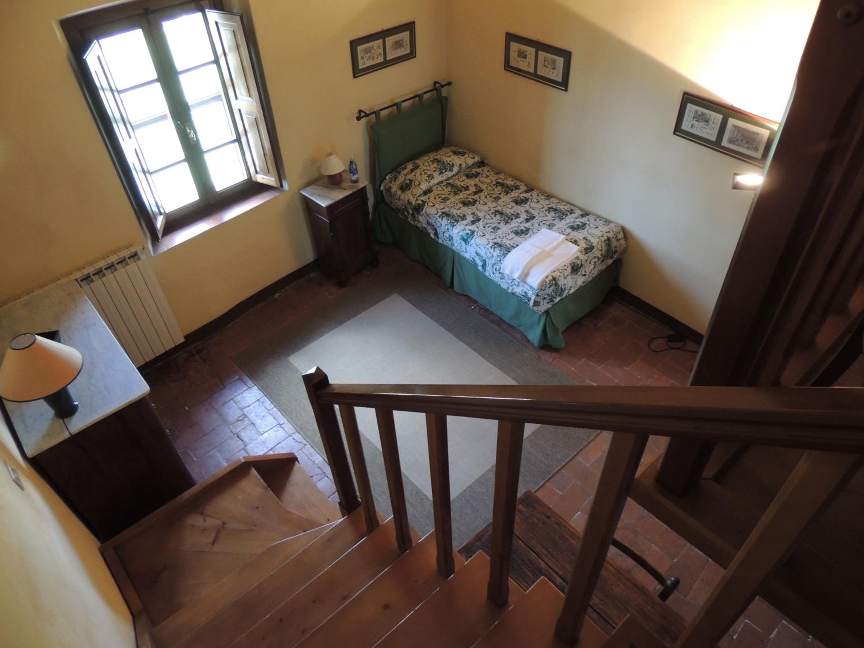 Photo 46