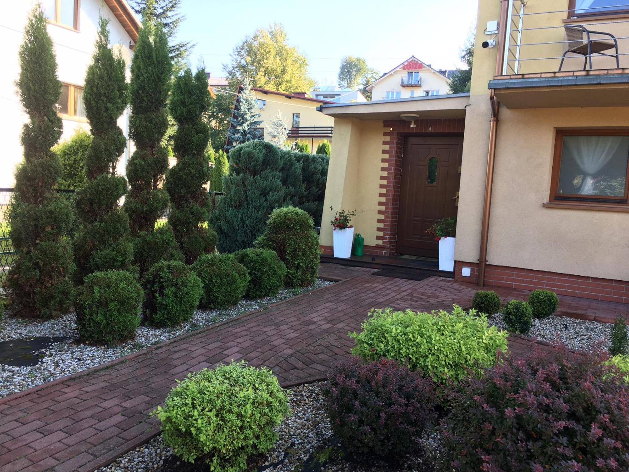 Photo 9