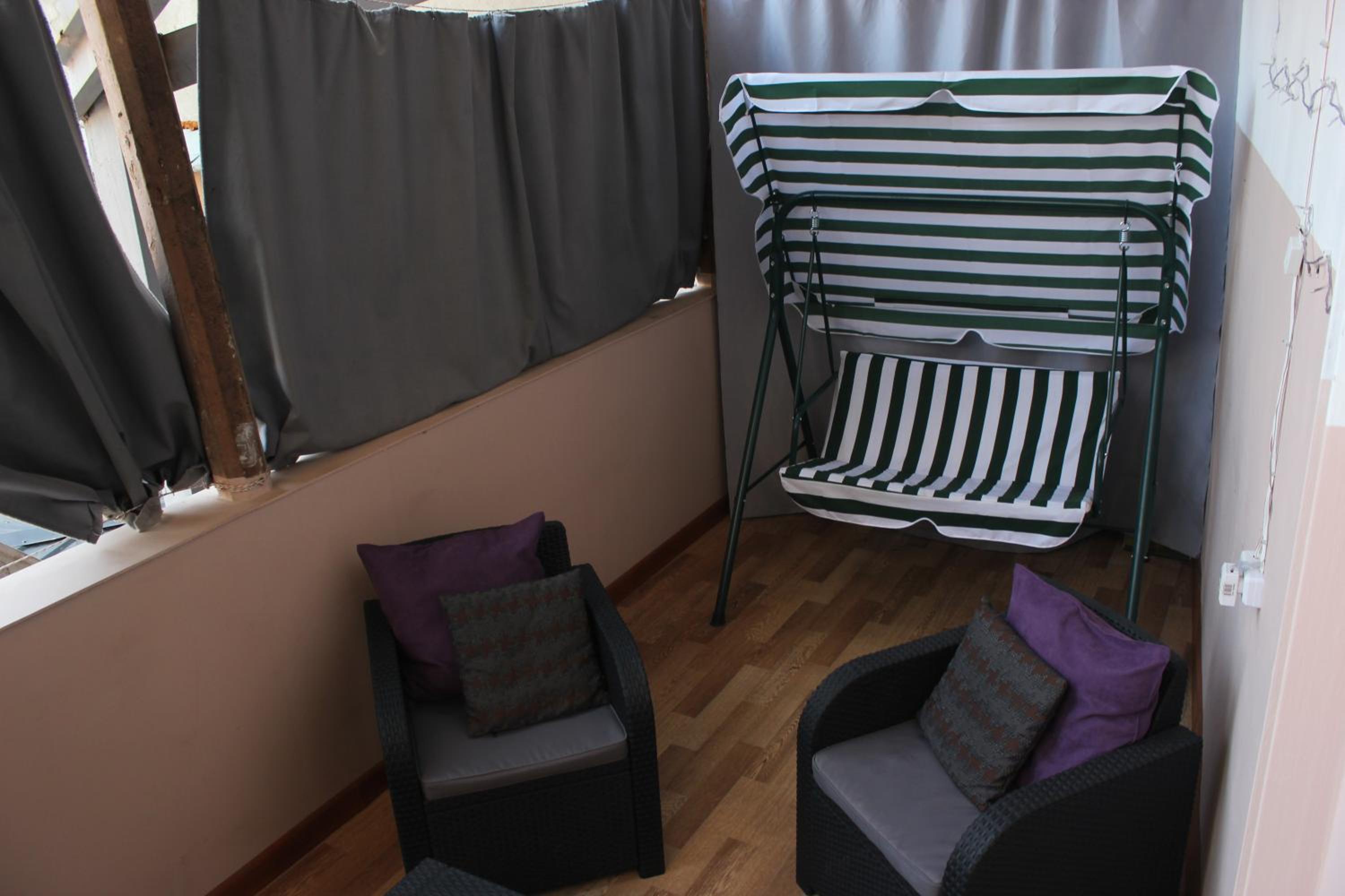 Cozy Apartment In Real Heart Of Old Tbilisi view 4