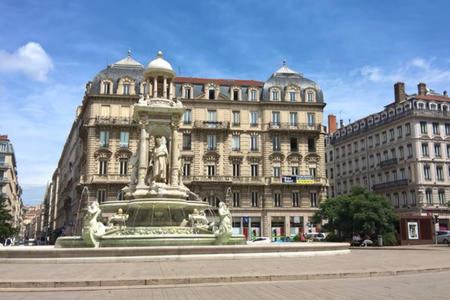 Lyon Centre Ville view 4