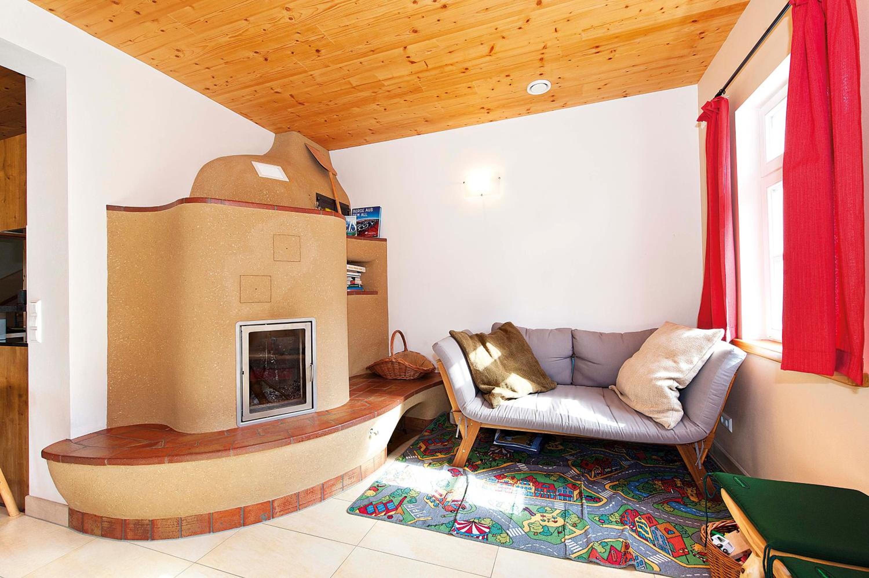 Ferienhaus Winterbergblick, Nationalpark Sächsische Schweiz, 5 Wohnungen und Gemeinschaftsraum, Boulderraum und Sauna im Haus