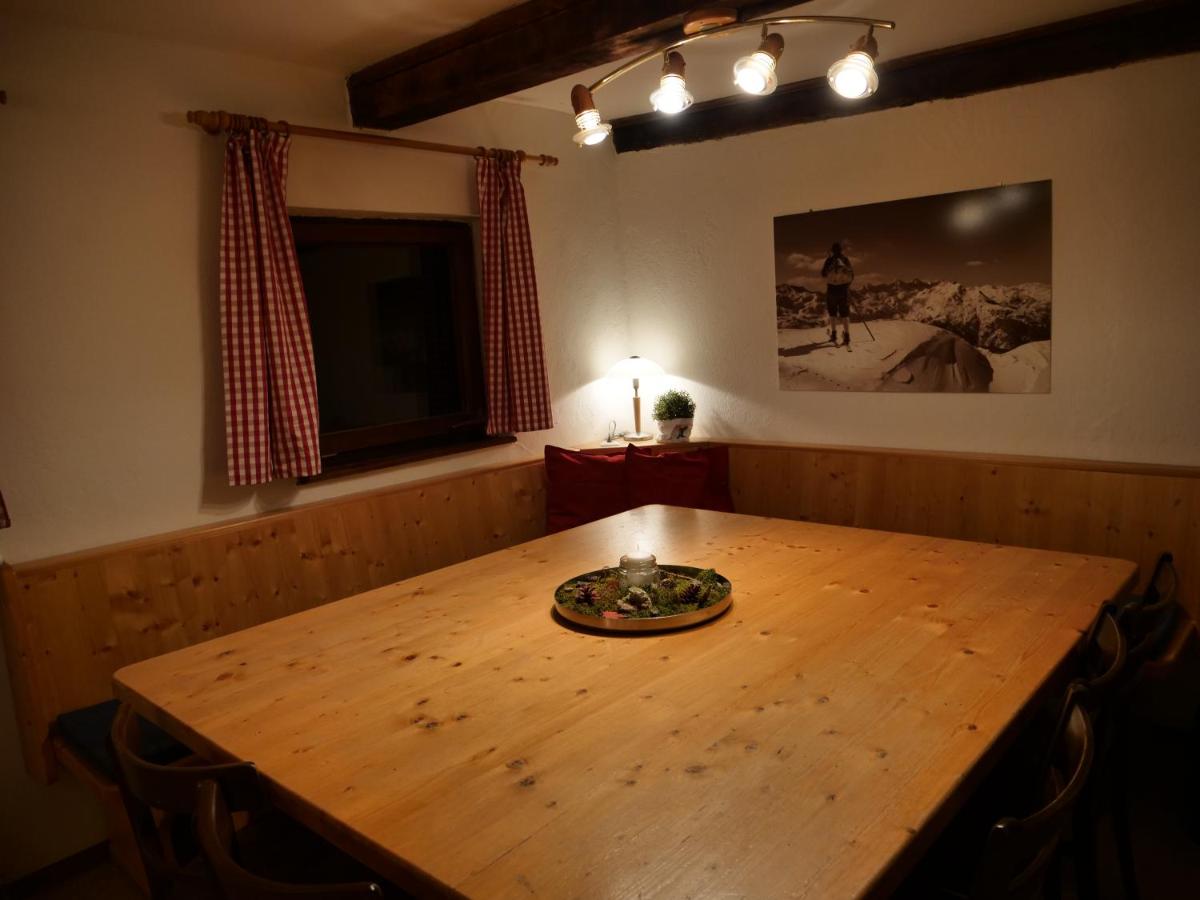 Urige Almhütte Innerkrems
