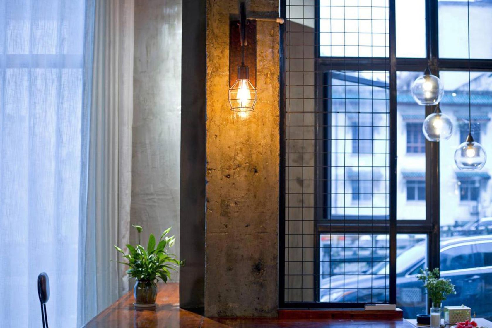 0517 Boutique Hotel