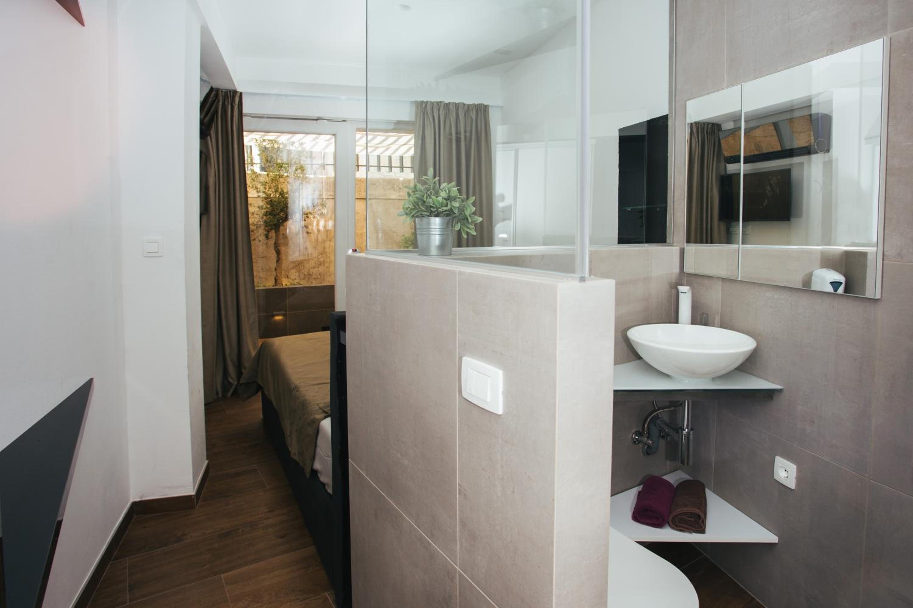 Marinac City Center Apartments & Rooms