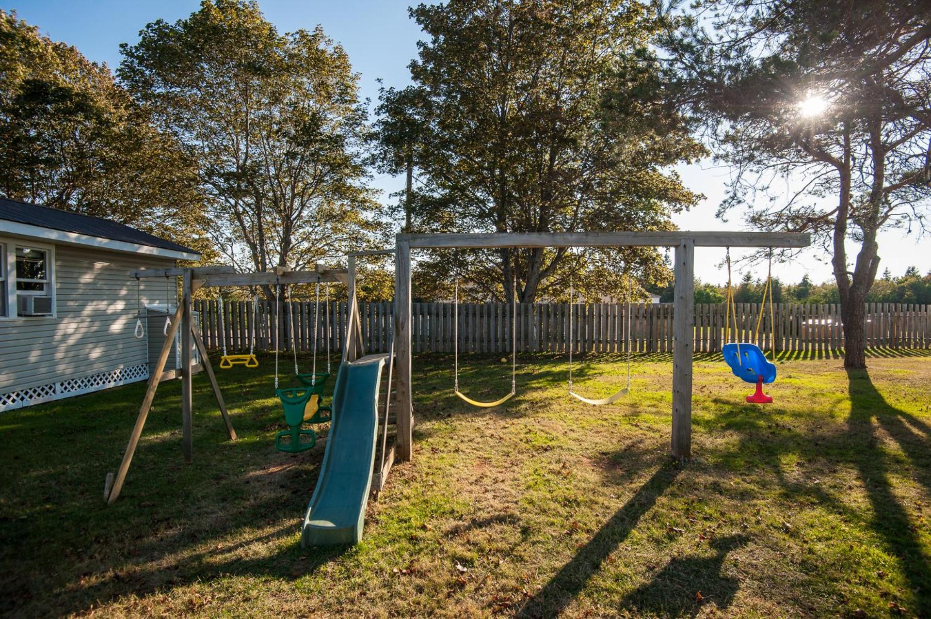 Cavendish Lodge & Cottages
